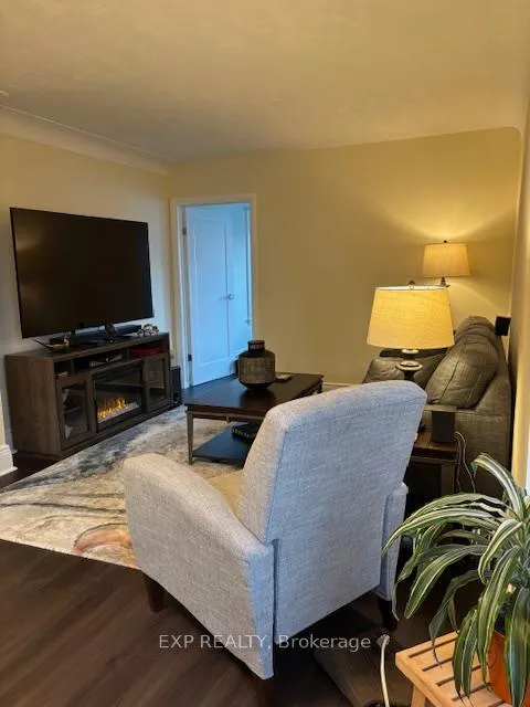 Photo 10 of Unit 1, 140 Ottawa Street S, Hamilton, Delta — HOMEH