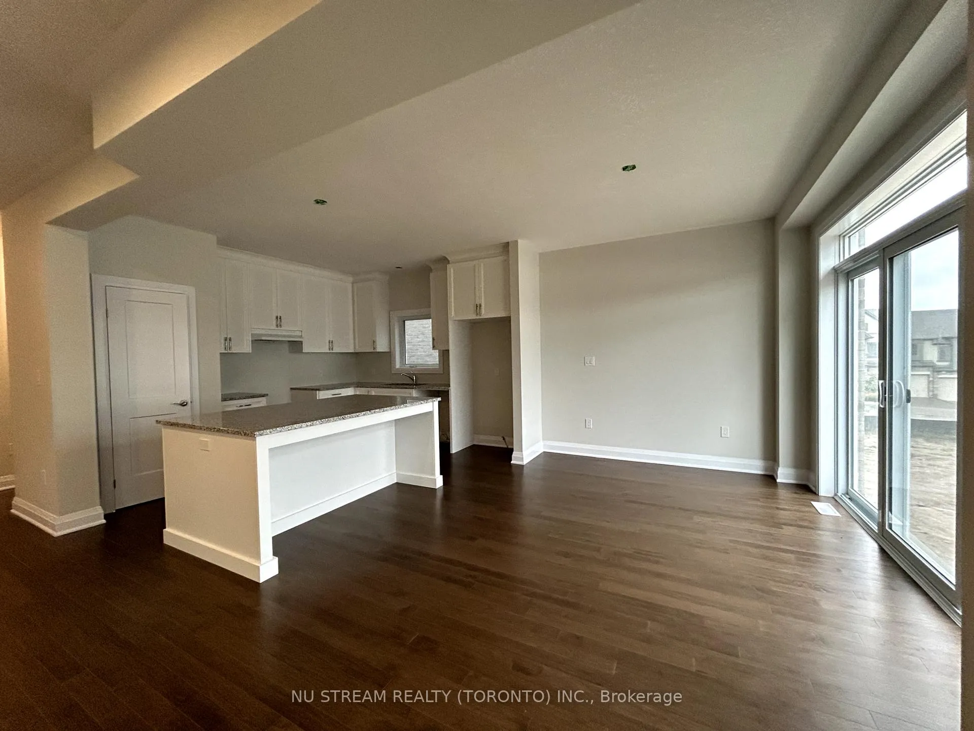 Photo 3 of Unit Upper 2 levels, 732 Autumn Willow Drive, Waterloo — HOMEH