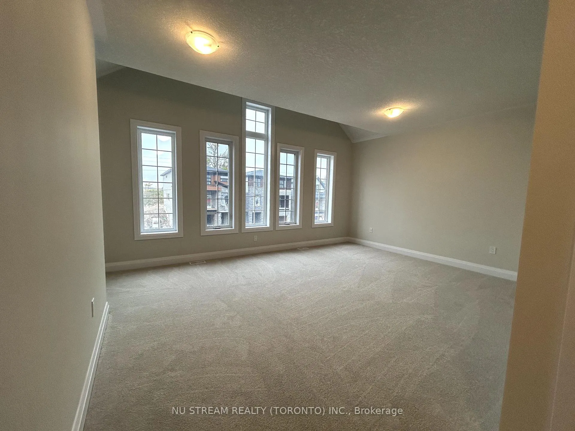 Photo 10 of Unit Upper 2 levels, 732 Autumn Willow Drive, Waterloo — HOMEH