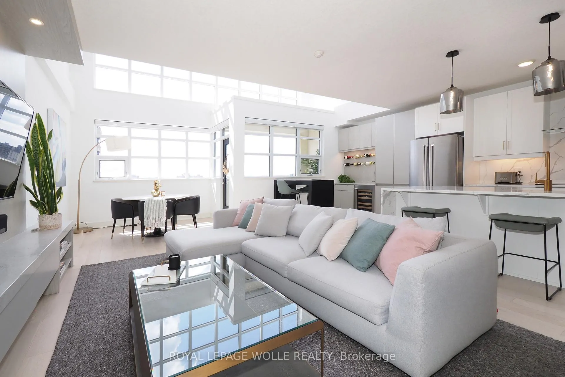 Photo 6 of Unit 710, 112 Benton Street, Waterloo — HOMEH