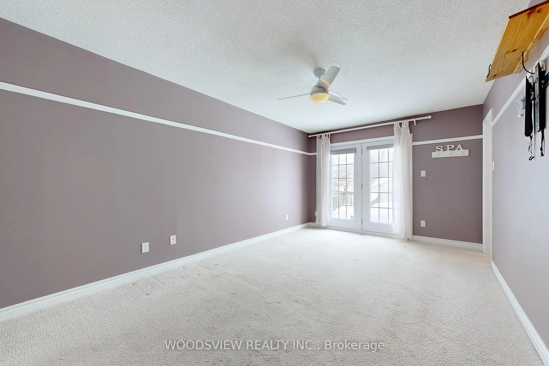 Photo 16 of 2 Charles Court, Barrie, Allandale Heights — HOMEH