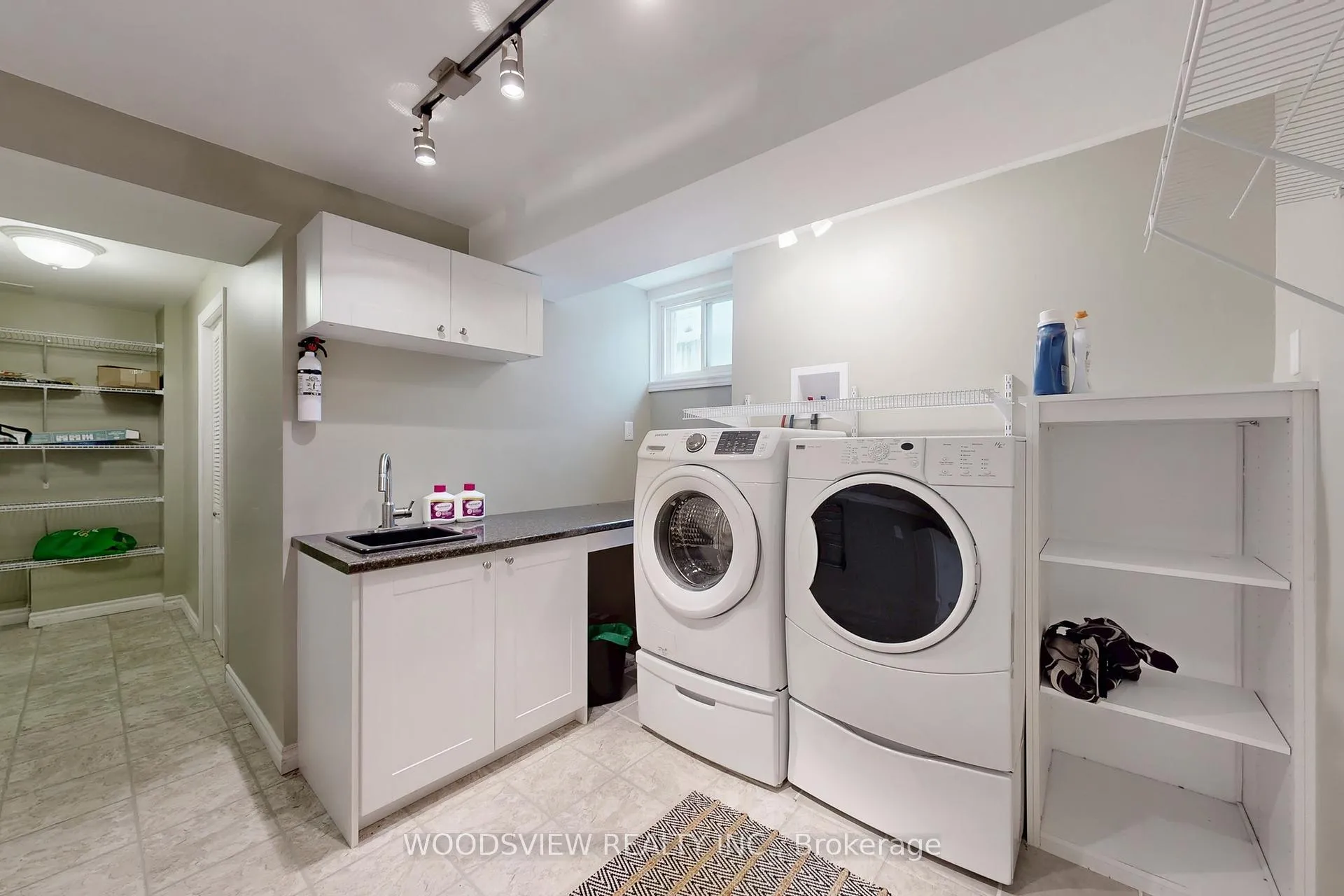 Photo 34 of 2 Charles Court, Barrie, Allandale Heights — HOMEH
