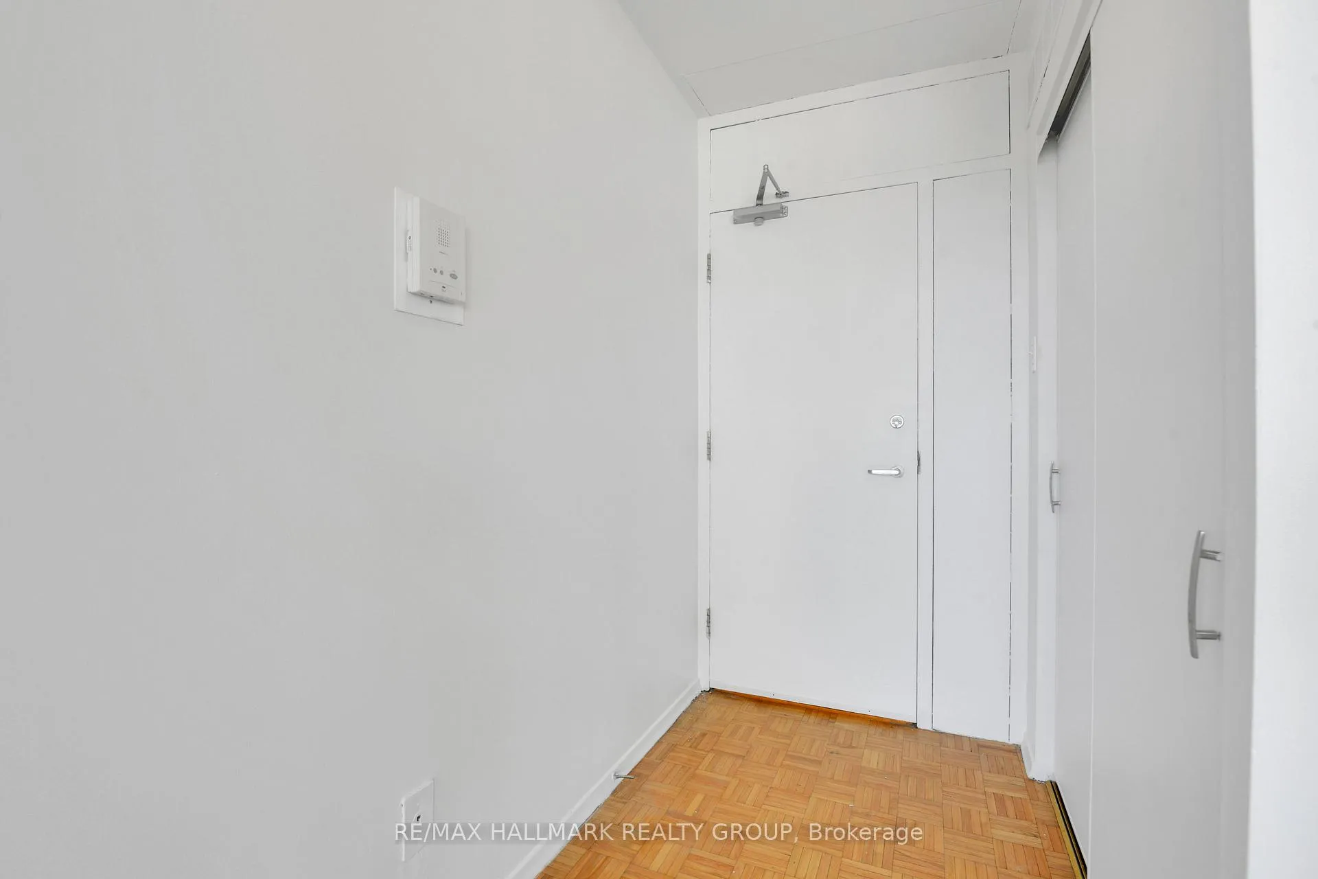 Photo 7 of Unit 9A, 400 Laurier Avenue E, Ottawa, Sandy Hill — HOMEH