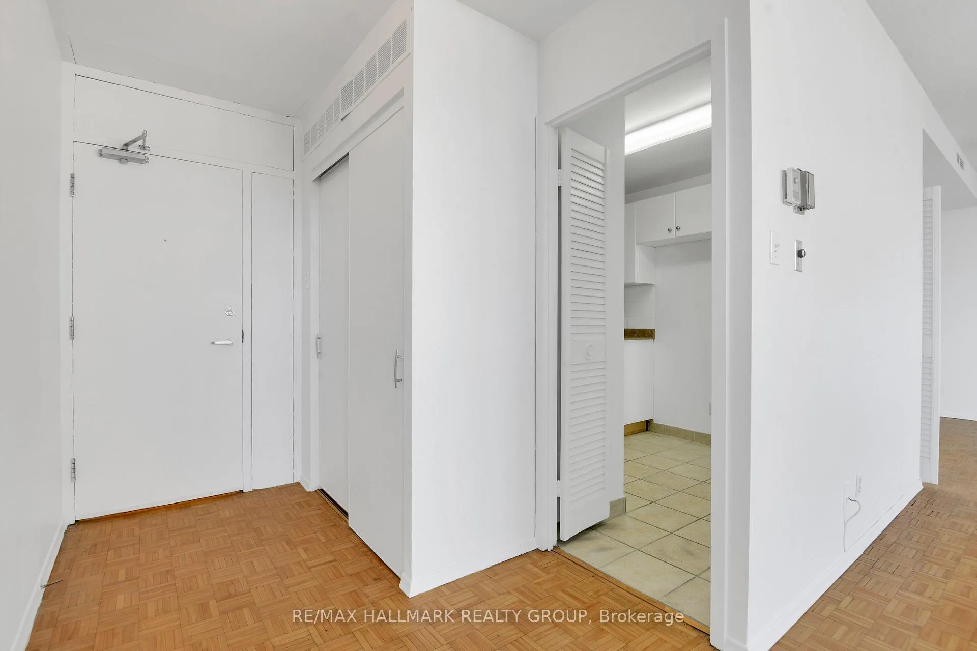 Photo 8 of Unit 9A, 400 Laurier Avenue E, Ottawa, Sandy Hill — HOMEH