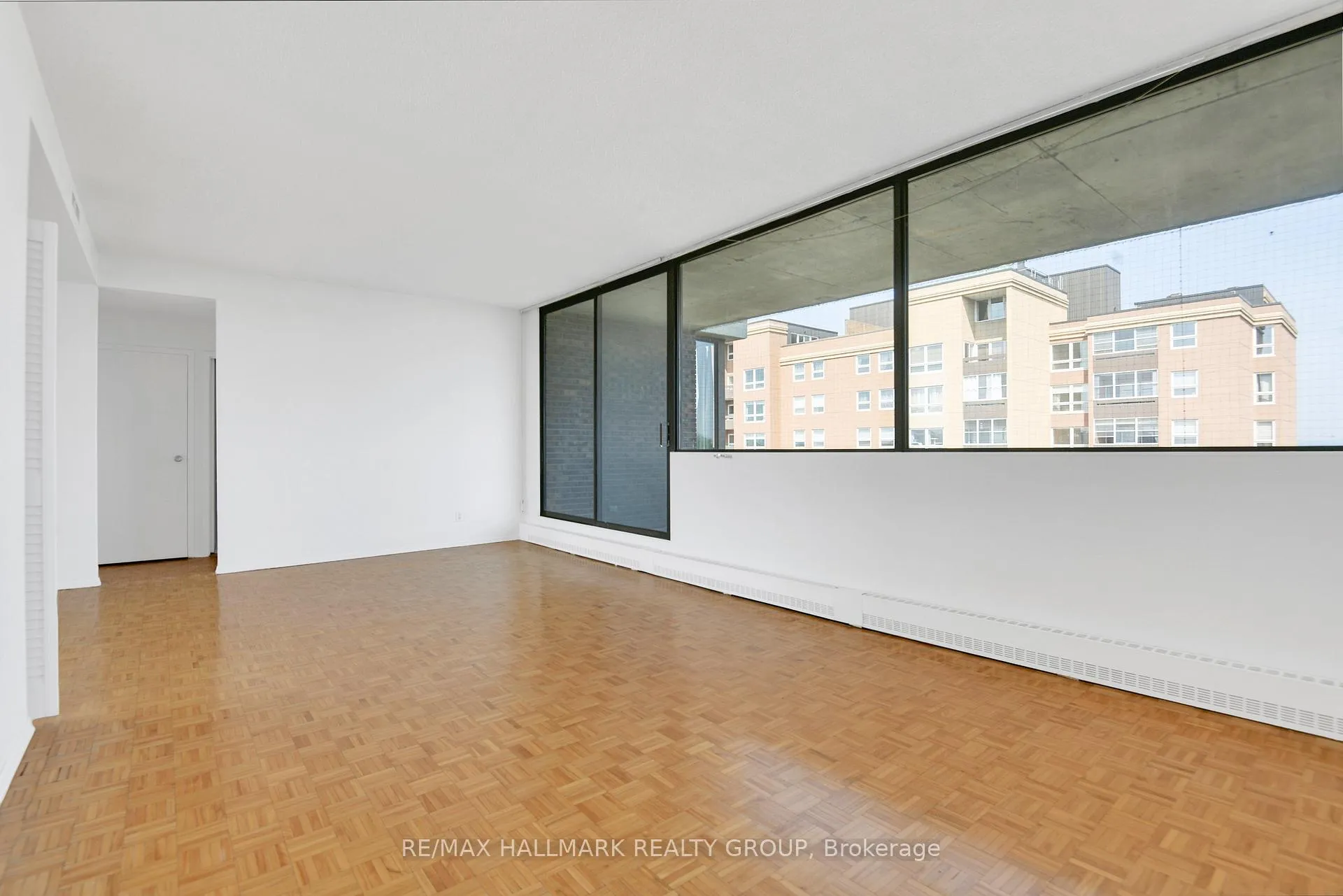Photo 9 of Unit 9A, 400 Laurier Avenue E, Ottawa, Sandy Hill — HOMEH