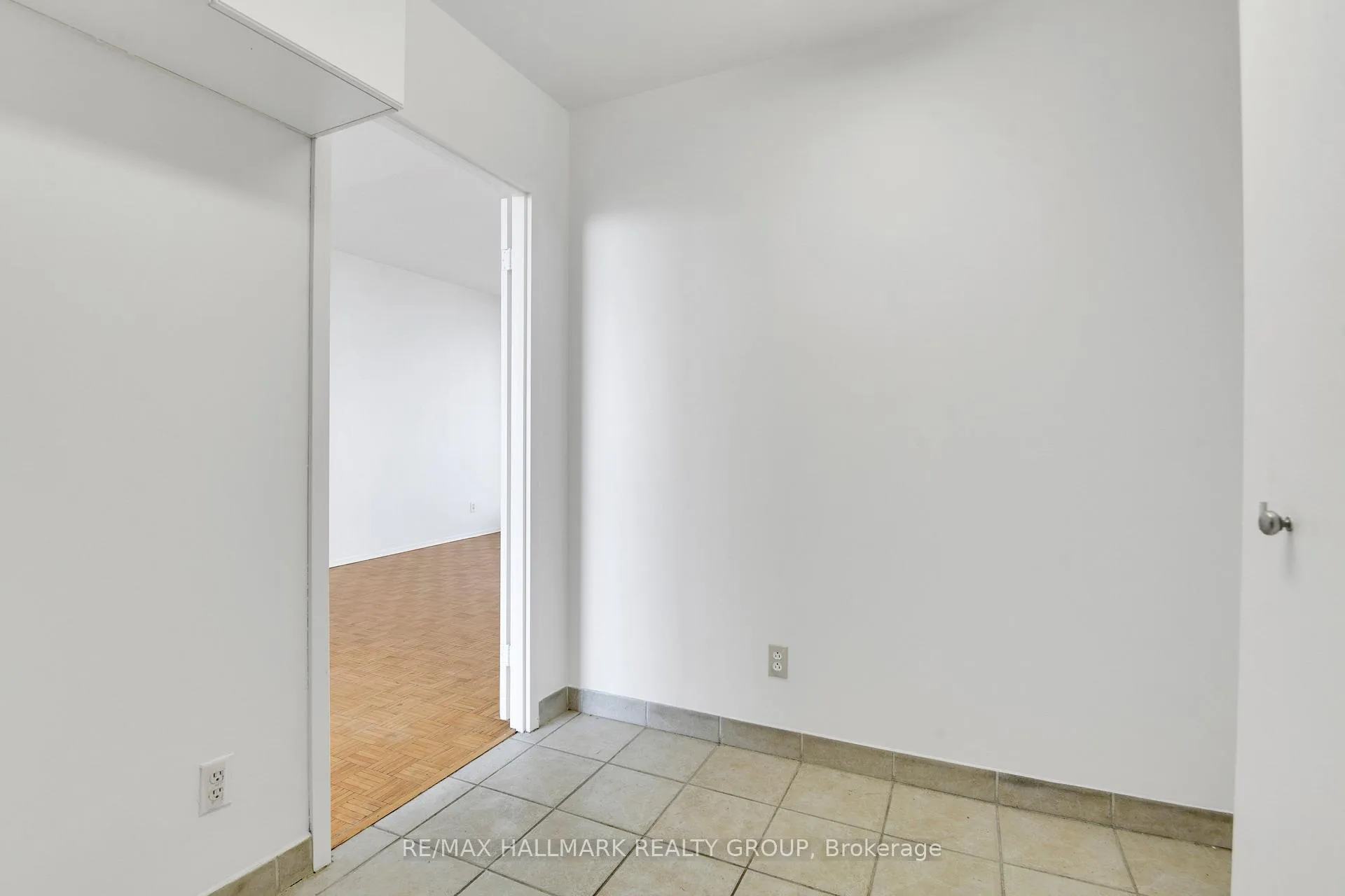 Photo 24 of Unit 9A, 400 Laurier Avenue E, Ottawa, Sandy Hill — HOMEH