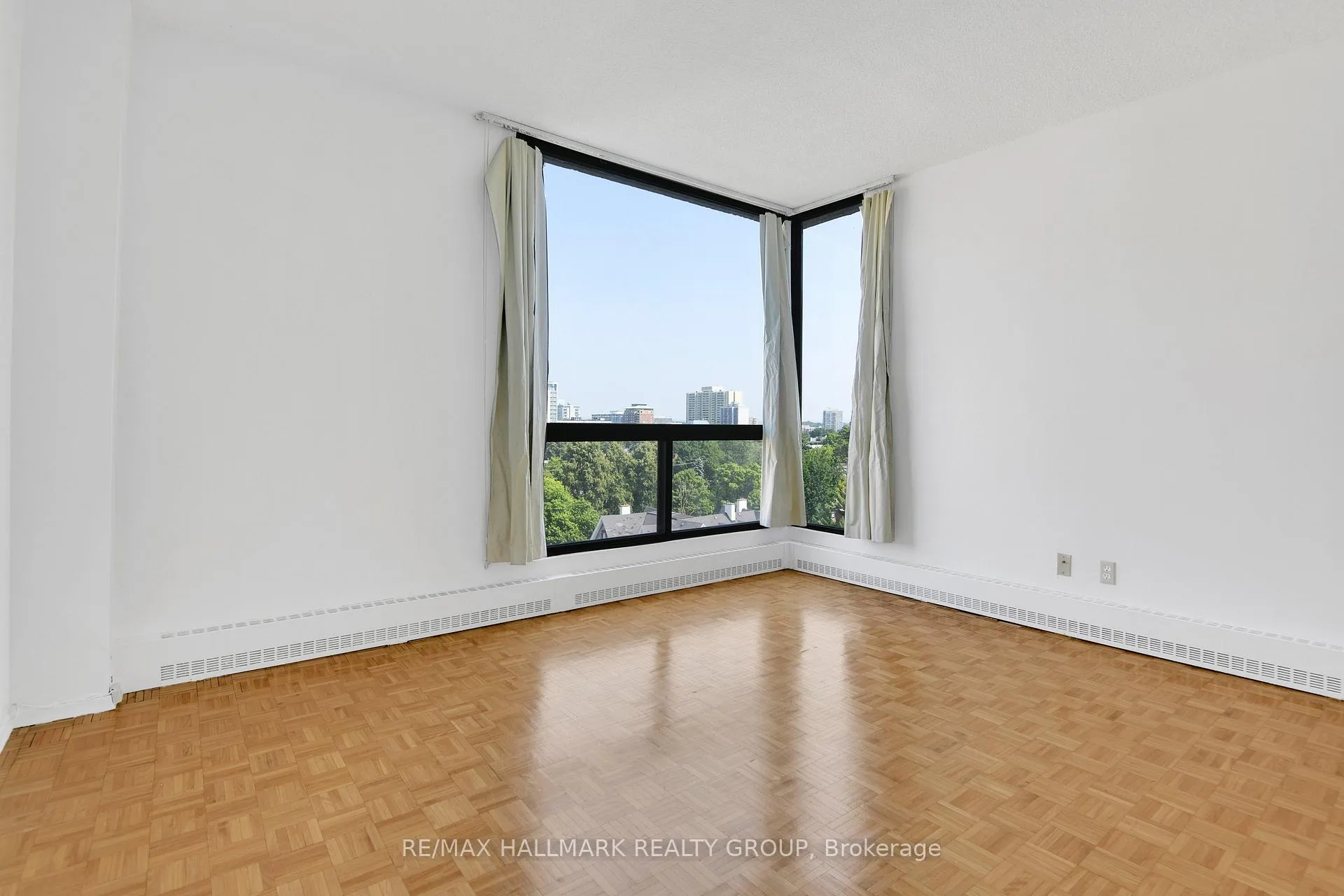 Photo 29 of Unit 9A, 400 Laurier Avenue E, Ottawa, Sandy Hill — HOMEH