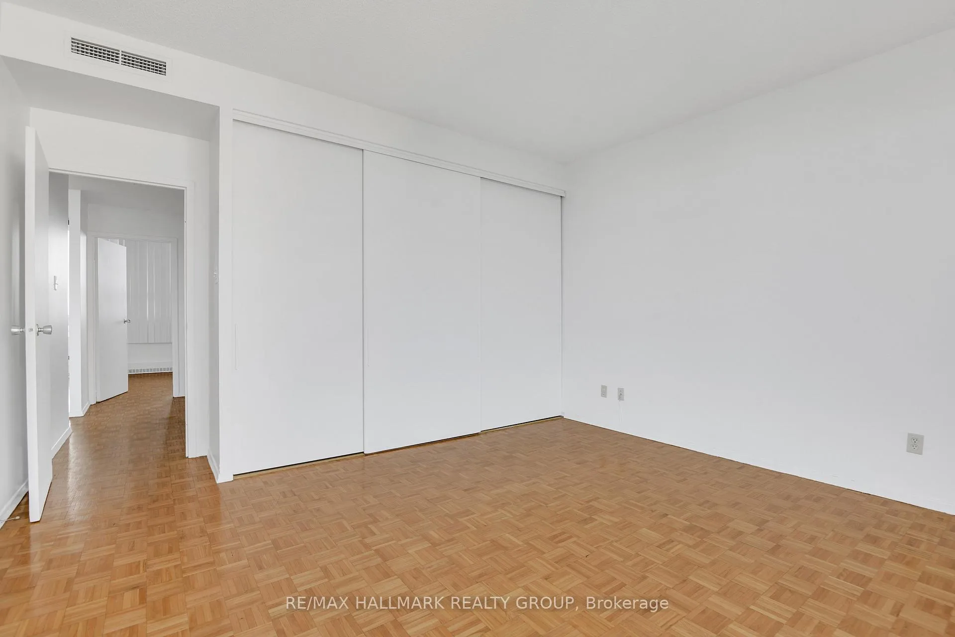 Photo 30 of Unit 9A, 400 Laurier Avenue E, Ottawa, Sandy Hill — HOMEH