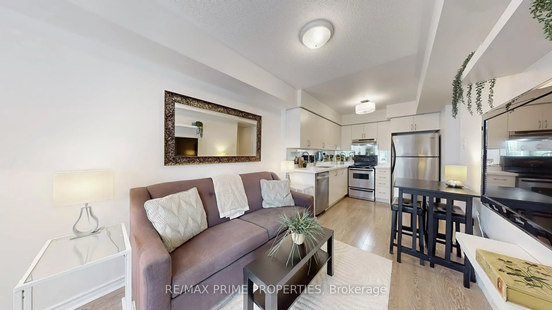 Photo 4 of Unit 44, 2265 Bur Oak Avenue, Markham, Greensborough — HOMEH