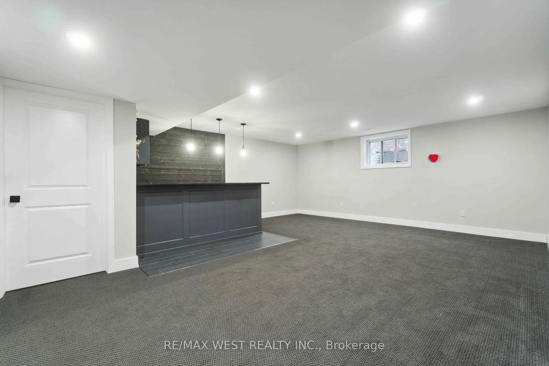 Photo 22 of 210 S Pelham Road, Welland, Coyle Creek — HOMEH