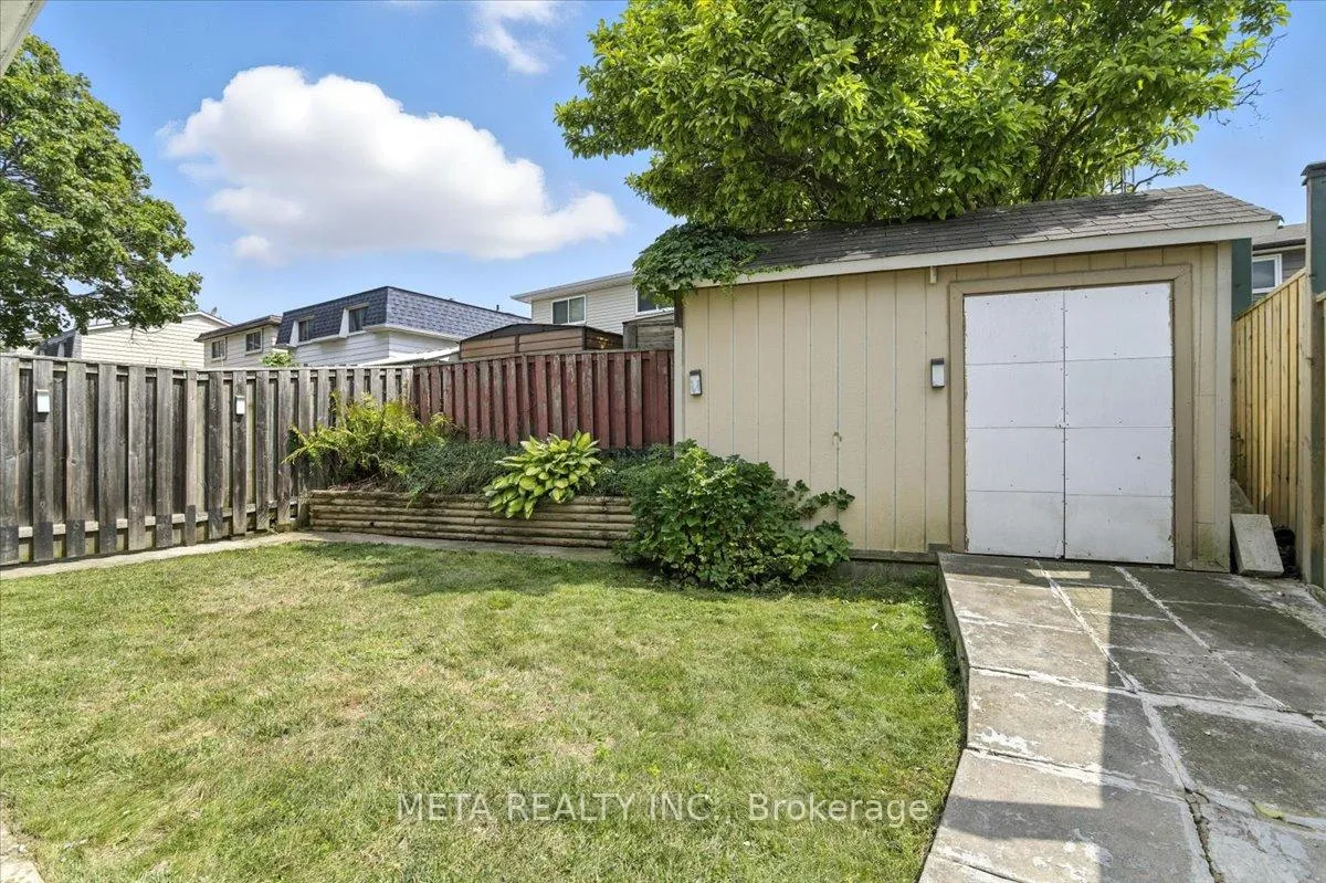 Photo 33 of 1567 Jaywin Circle, Pickering, Village East — HOMEH