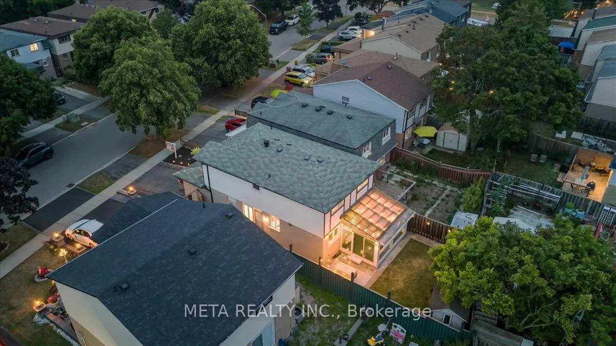 Photo 43 of 1567 Jaywin Circle, Pickering, Village East — HOMEH