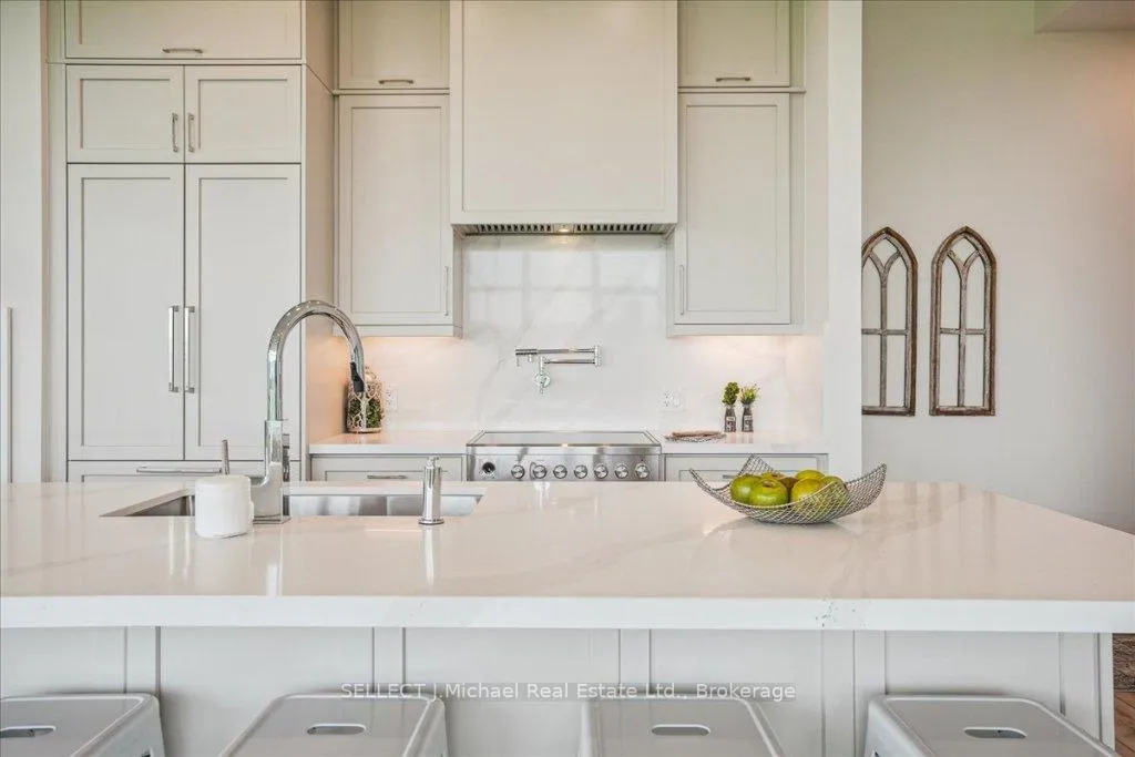 Photo 15 of Unit 806, 2750 King Street E, Hamilton, Corman — HOMEH