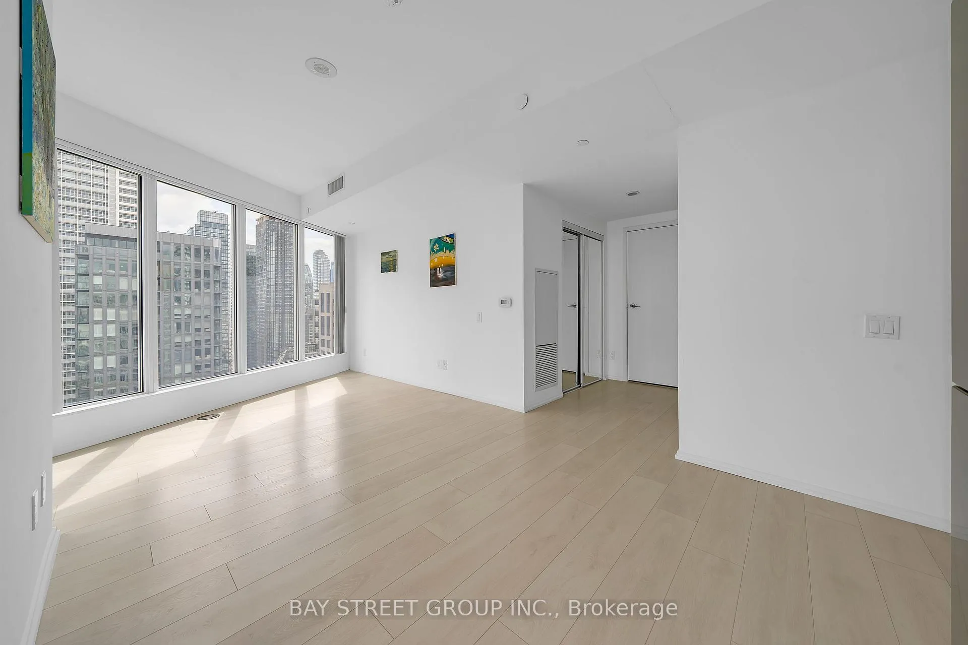 Photo 5 of Unit 2802, 68 Shuter Street, Toronto, Church-Yonge Corridor — HOMEH