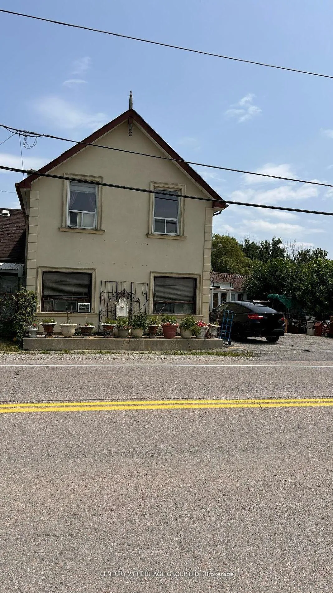 Photo 3 of 10953 Jane Street, Vaughan, Rural Vaughan — HOMEH