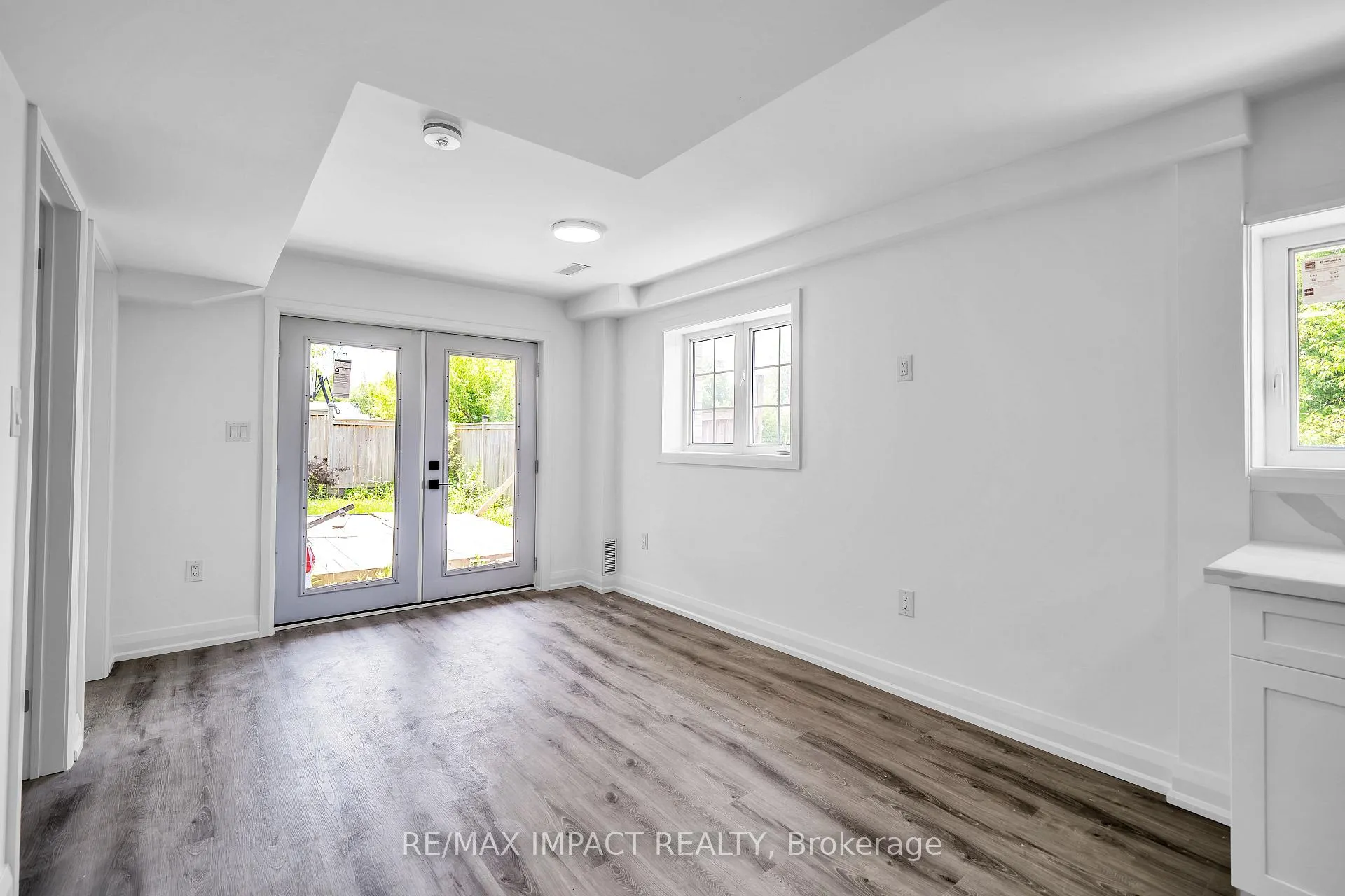 Photo 6 of Unit Basement, 537 Luple Avenue, Oshawa, Samac — HOMEH
