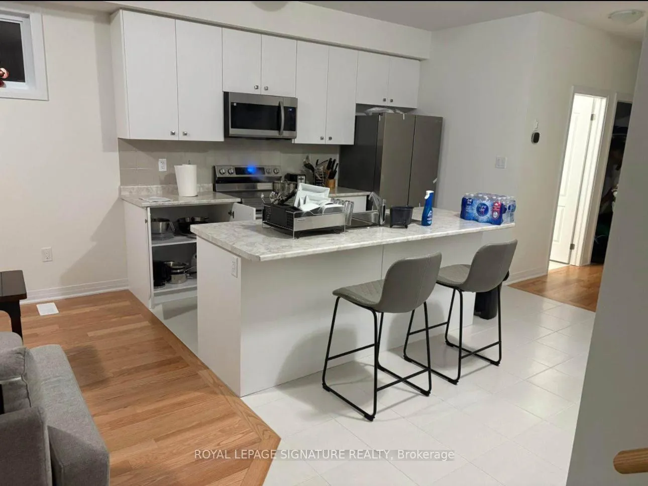 Photo 1 of Unit Upper, 28 Masters Street, Welland, Dain City — HOMEH
