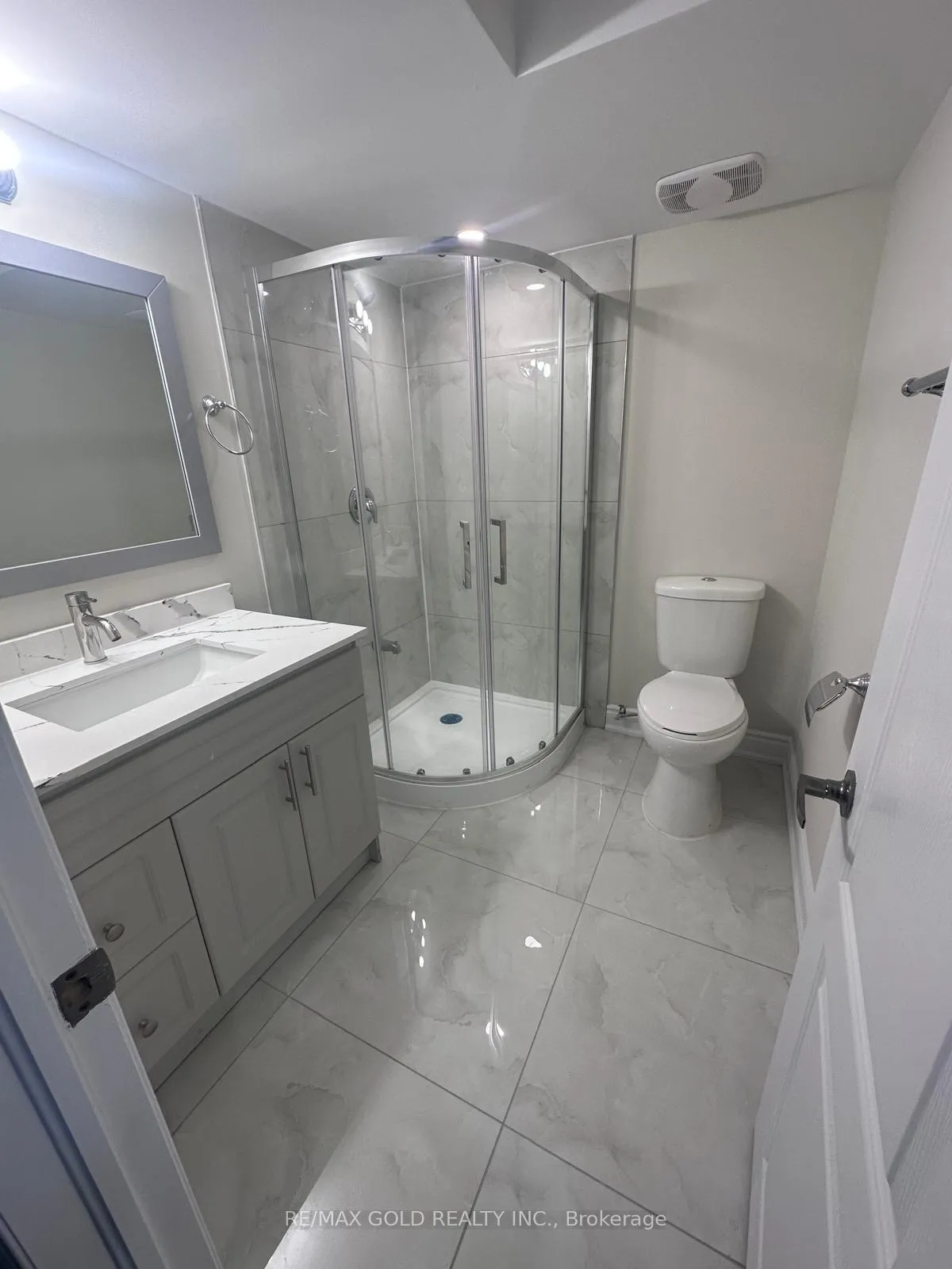 Photo 6 of Unit Basement, 78 Clockwork Drive, Brampton, Northwest Brampton — HOMEH