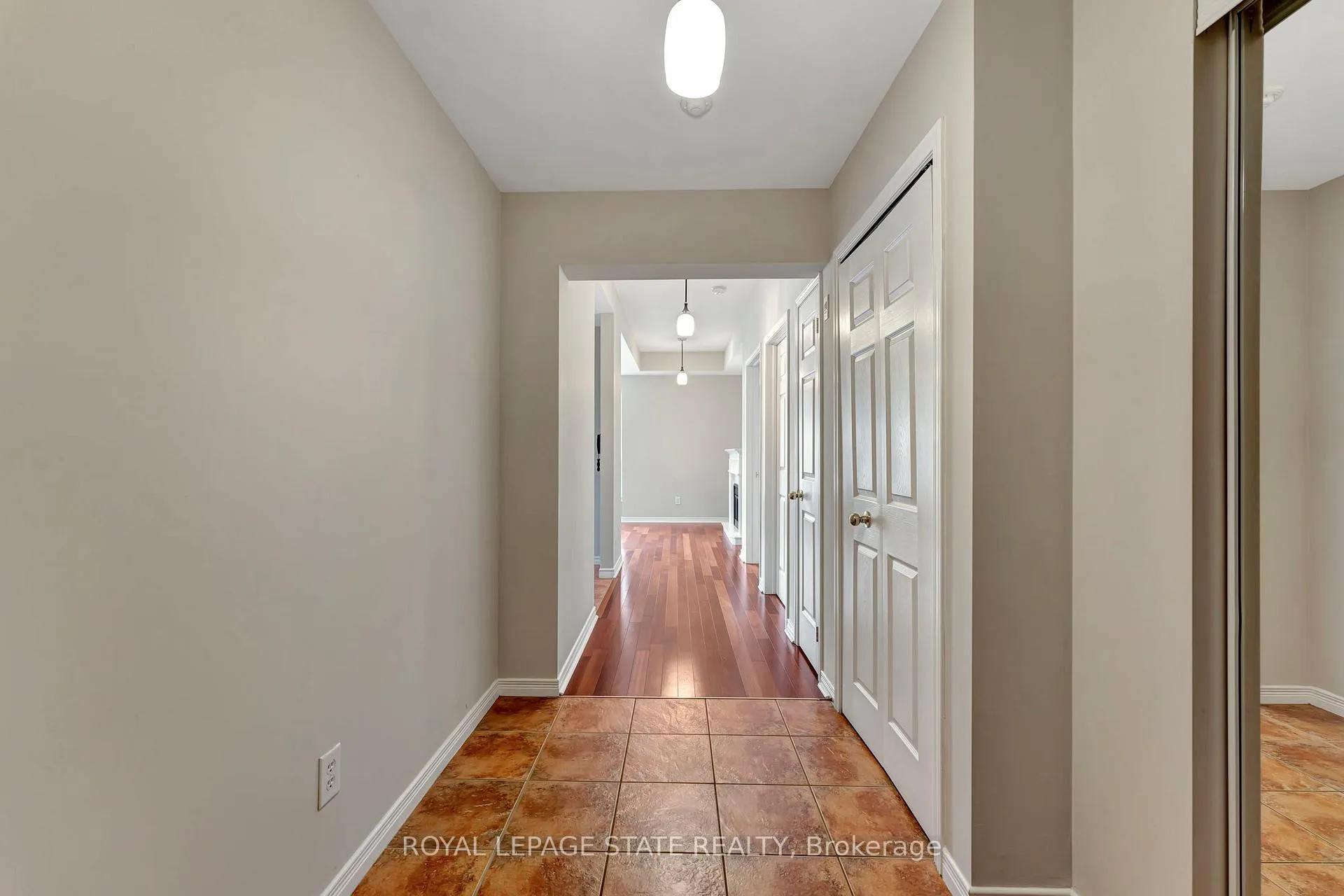 Photo 5 of Unit 203, 4000 Creekside Drive, Hamilton, Dundas — HOMEH