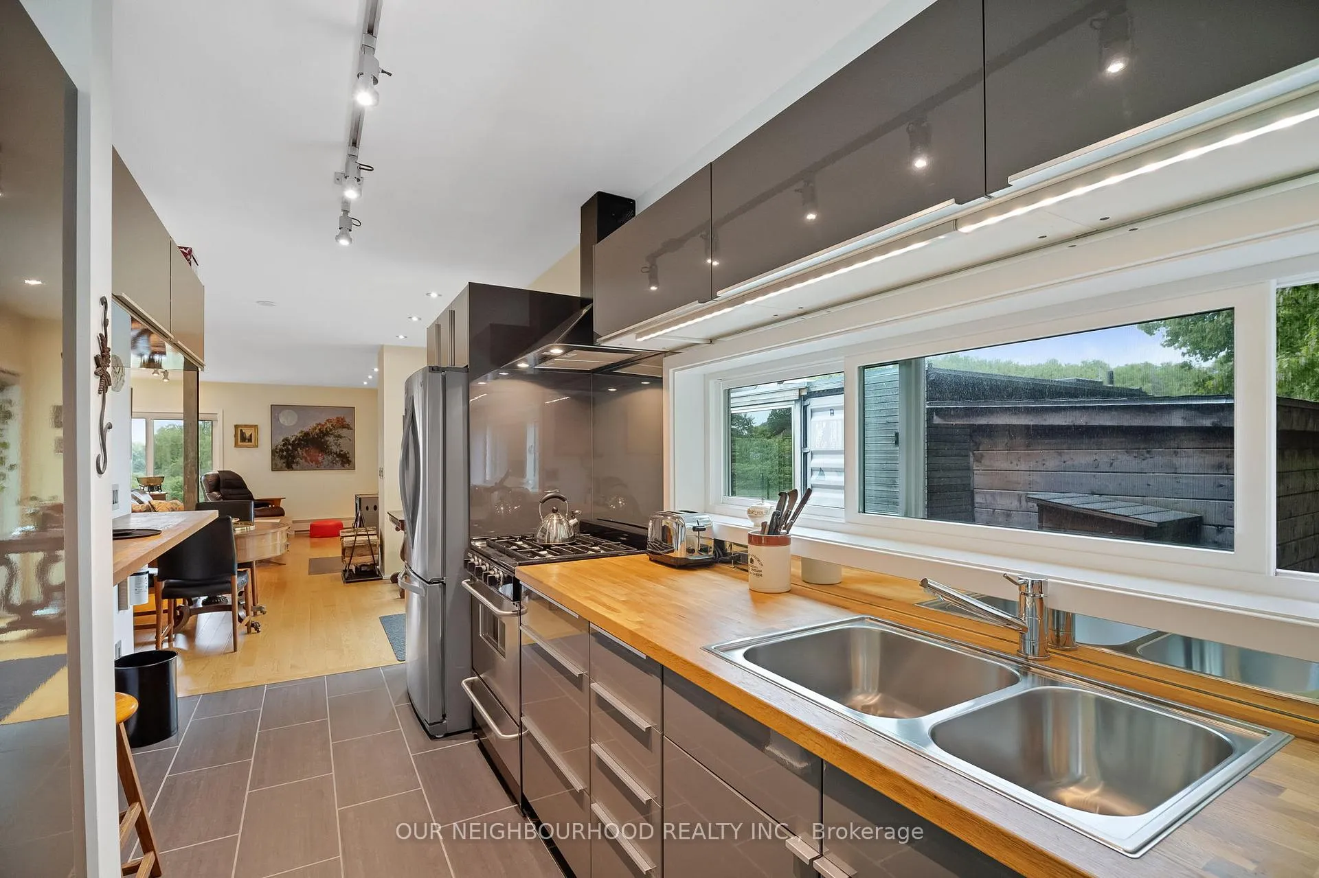 Photo 13 of 416 Old Wooler Road, Brighton, Rural Brighton — HOMEH