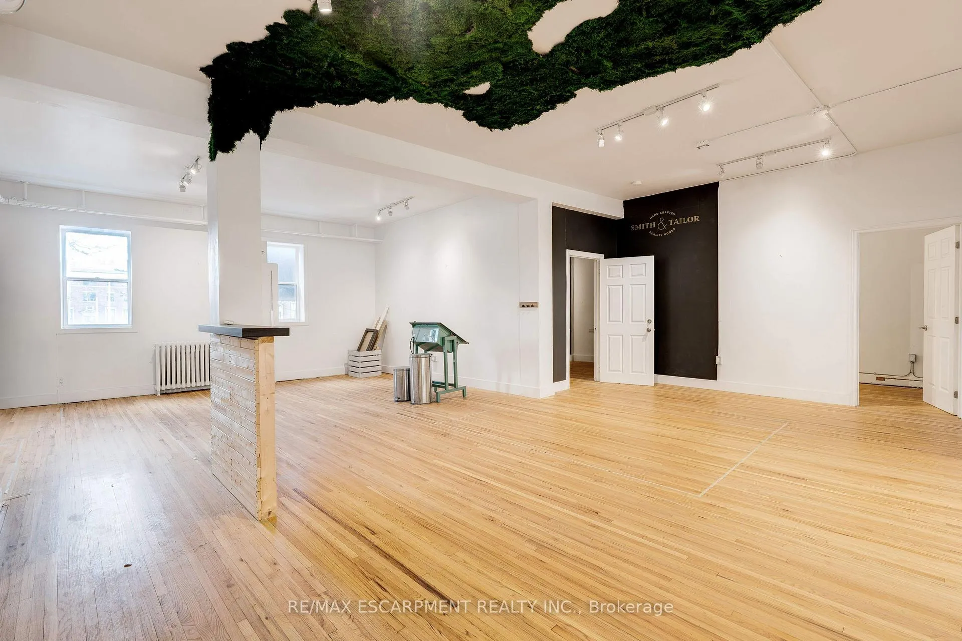 Photo 12 of Unit 2, 323-327 King Street E, Hamilton, Beasley — HOMEH
