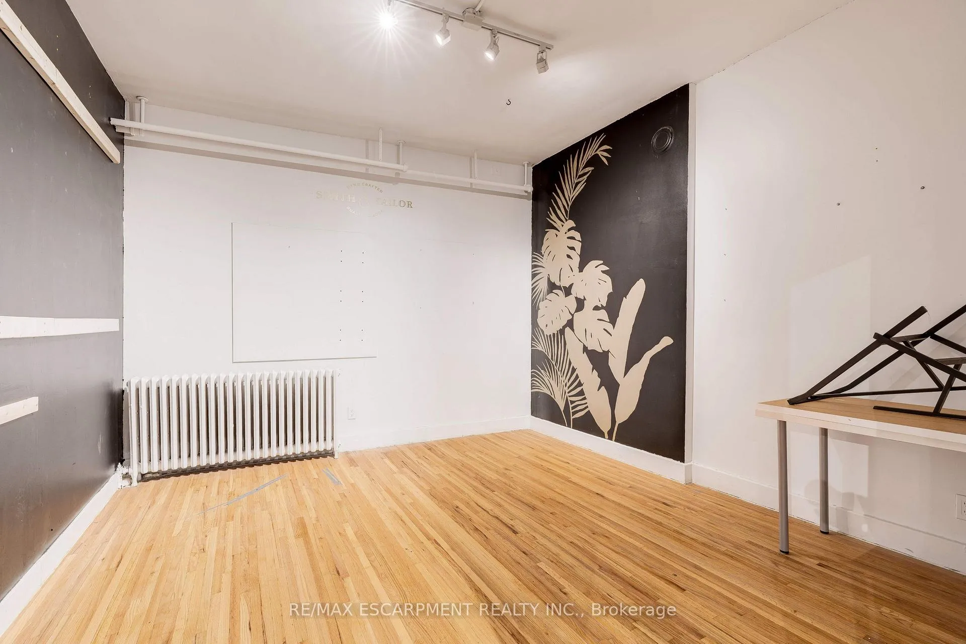 Photo 14 of Unit 2, 323-327 King Street E, Hamilton, Beasley — HOMEH