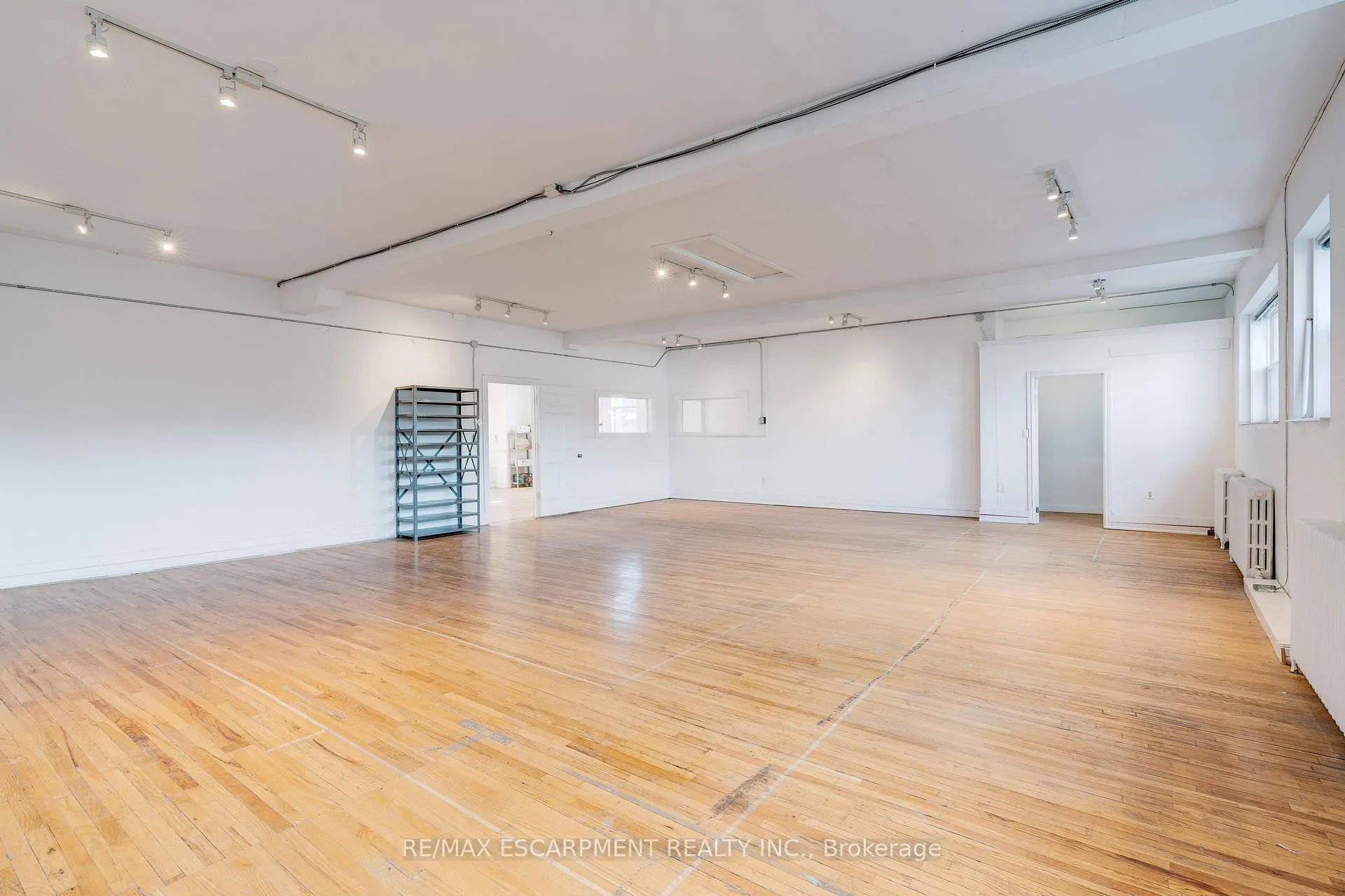 Photo 19 of Unit 2, 323-327 King Street E, Hamilton, Beasley — HOMEH