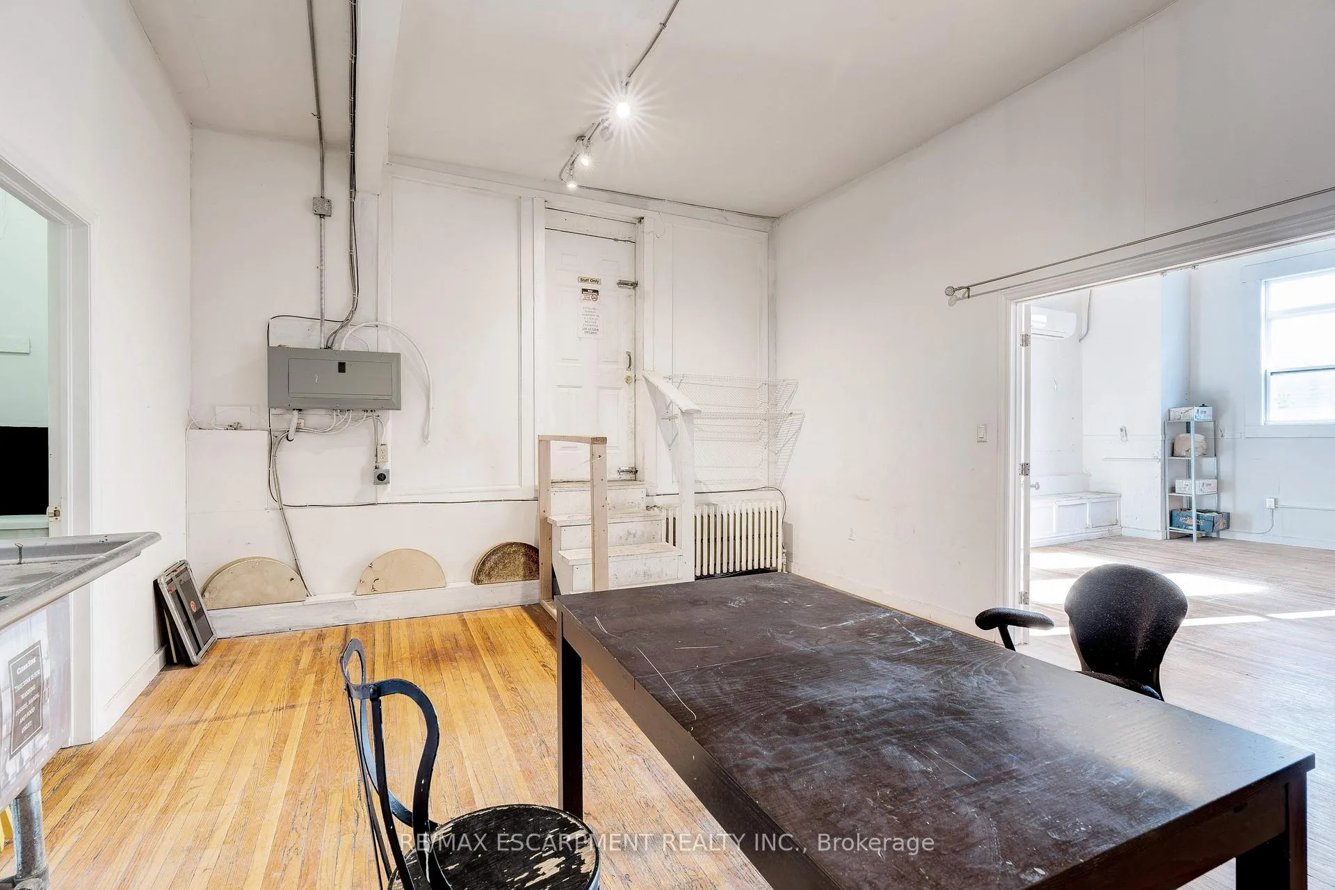 Photo 24 of Unit 2, 323-327 King Street E, Hamilton, Beasley — HOMEH