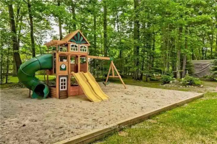 Photo 21 of 1705 Tiny Beaches Road S, Tiny, Rural Tiny — HOMEH