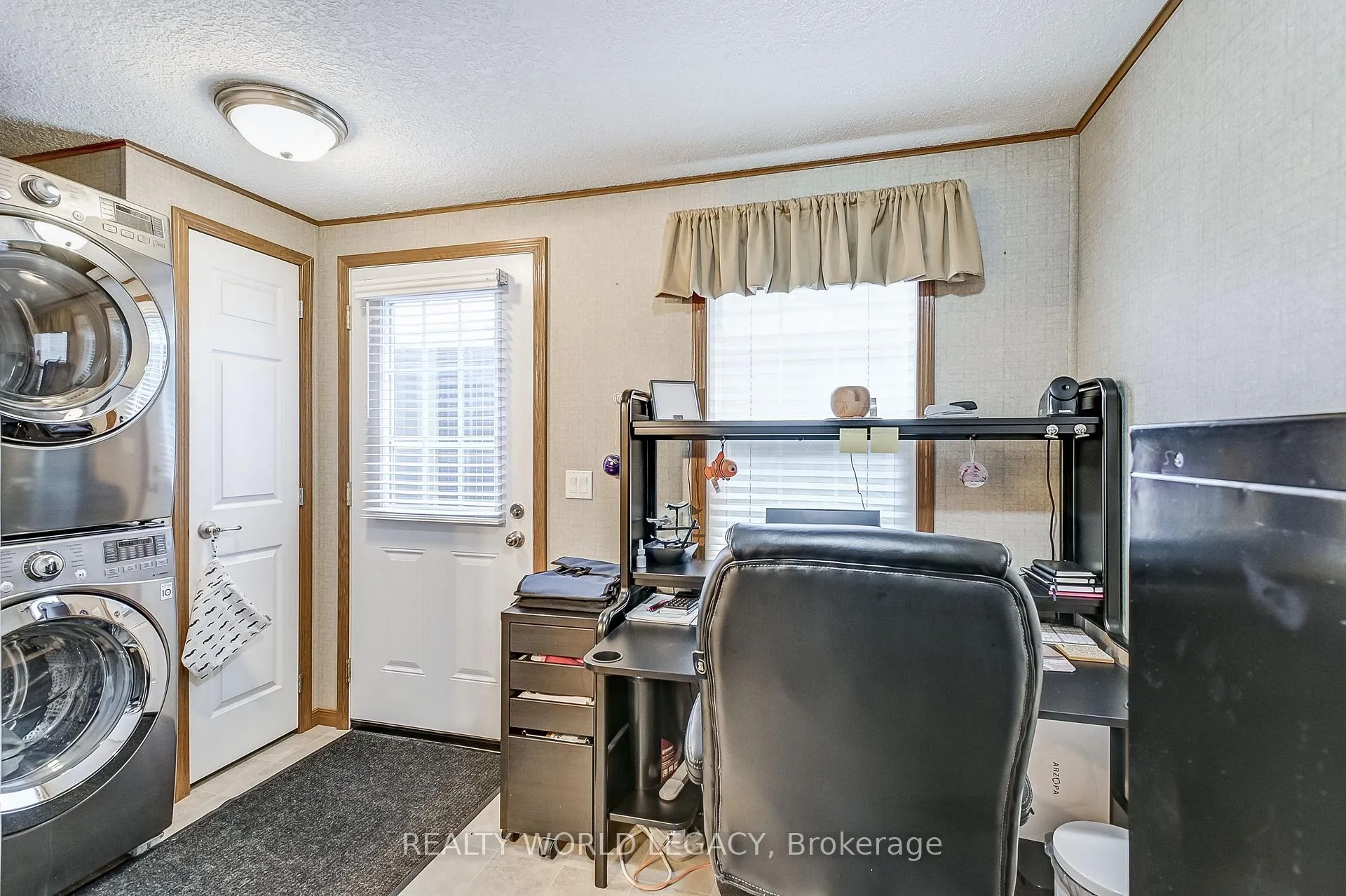 Photo 25 of 1161 Concession 4 Road W, Hamilton, Rural Flamborough — HOMEH