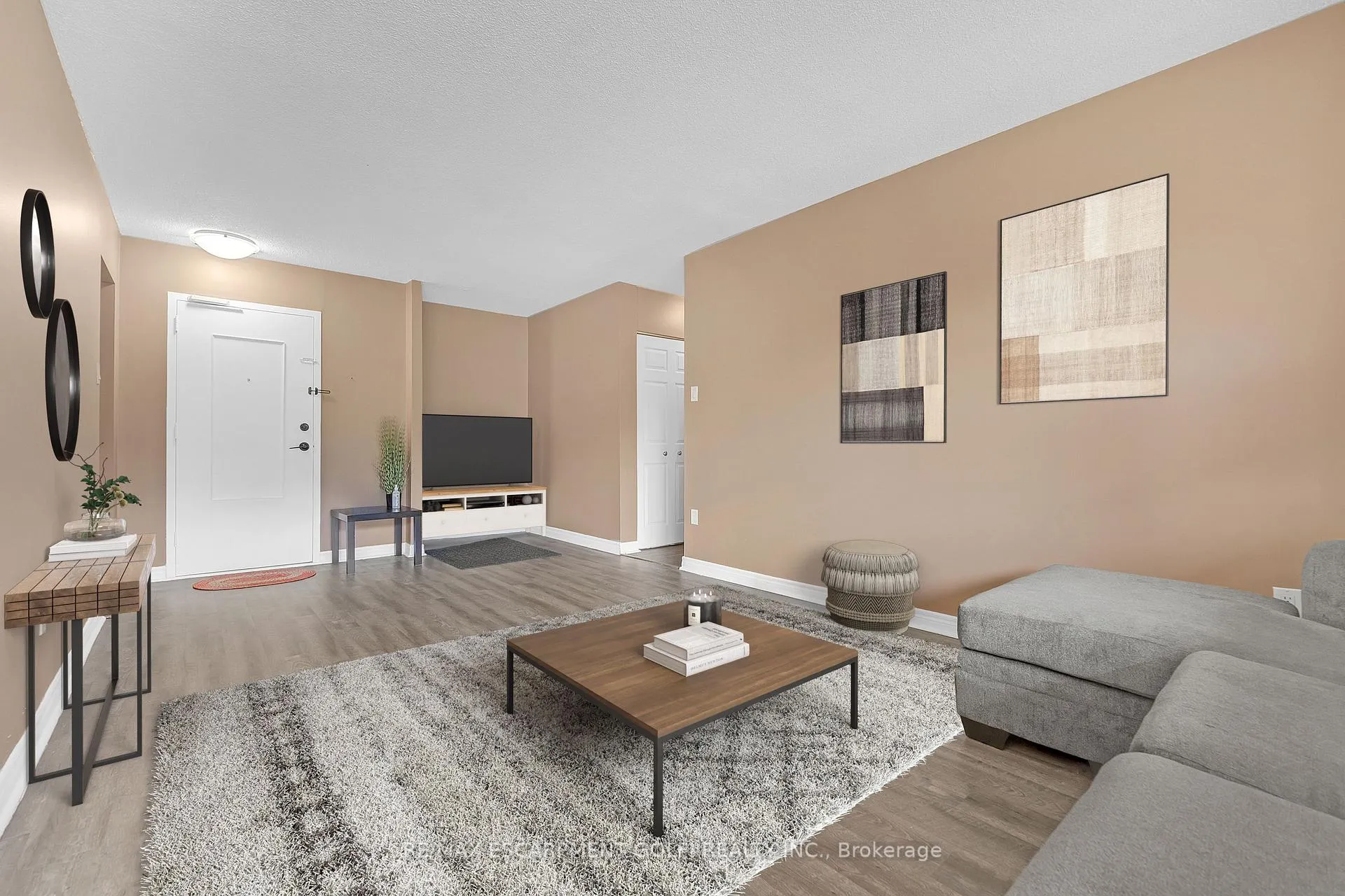 Photo 8 of Unit 402, 1966 Main Street W, Hamilton, Ainslie Wood — HOMEH