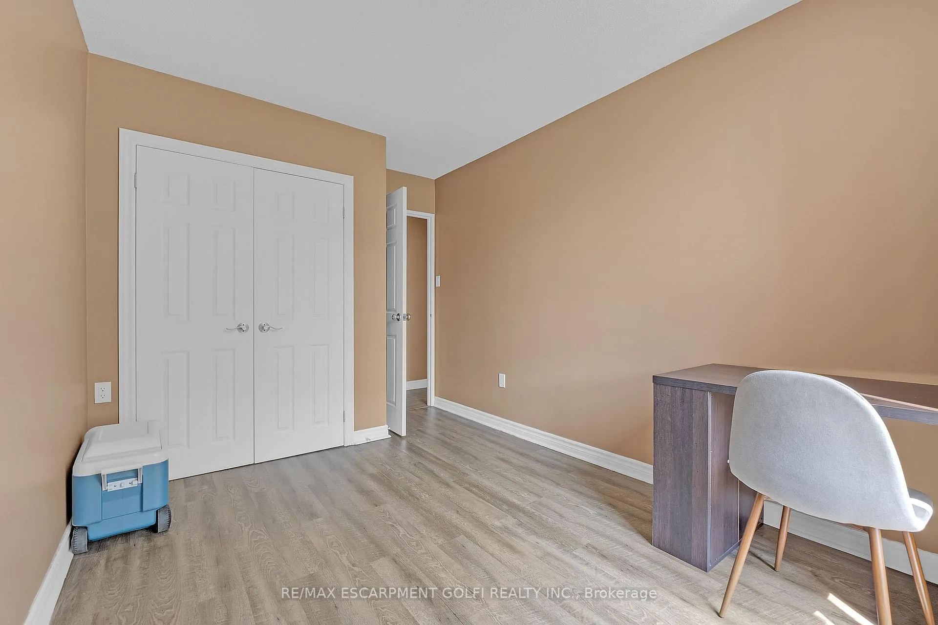 Photo 27 of Unit 402, 1966 Main Street W, Hamilton, Ainslie Wood — HOMEH
