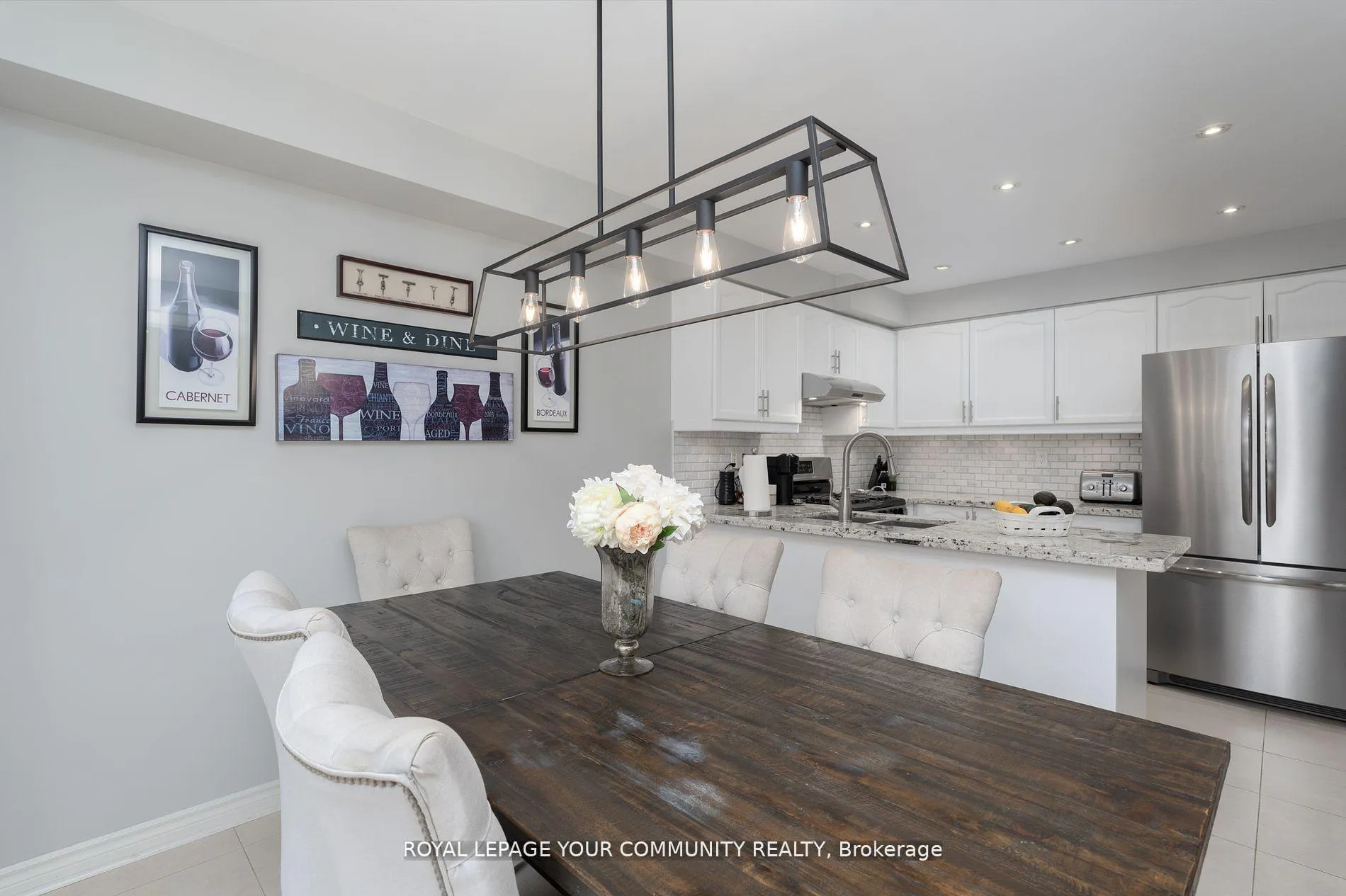 Photo 16 of 86 Corkwood Crescent, Vaughan, Maple — HOMEH