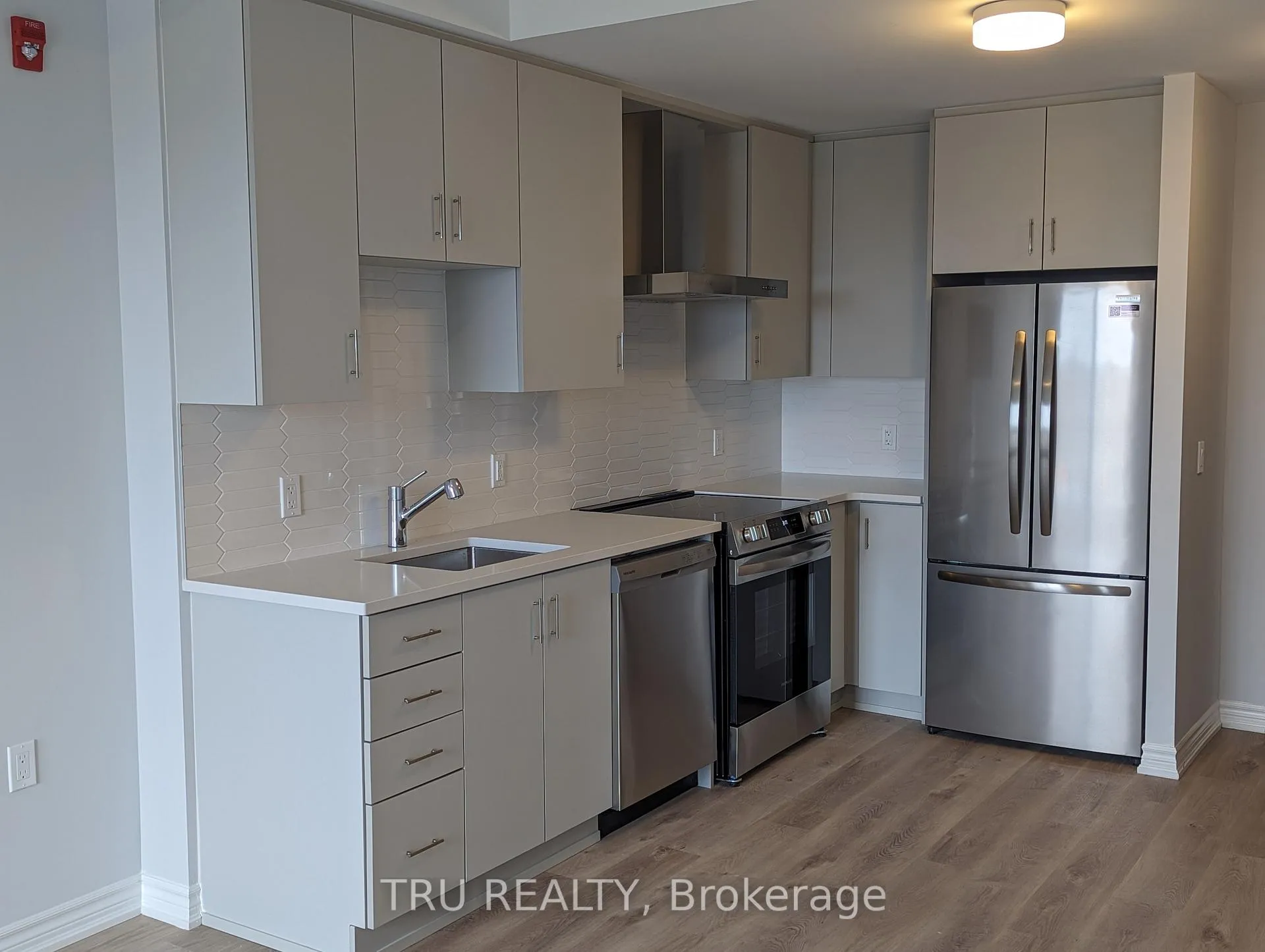 Photo 3 of Unit 417, 1350 Hemlock Road, Ottawa, CFB Rockcliffe and Area — HOMEH