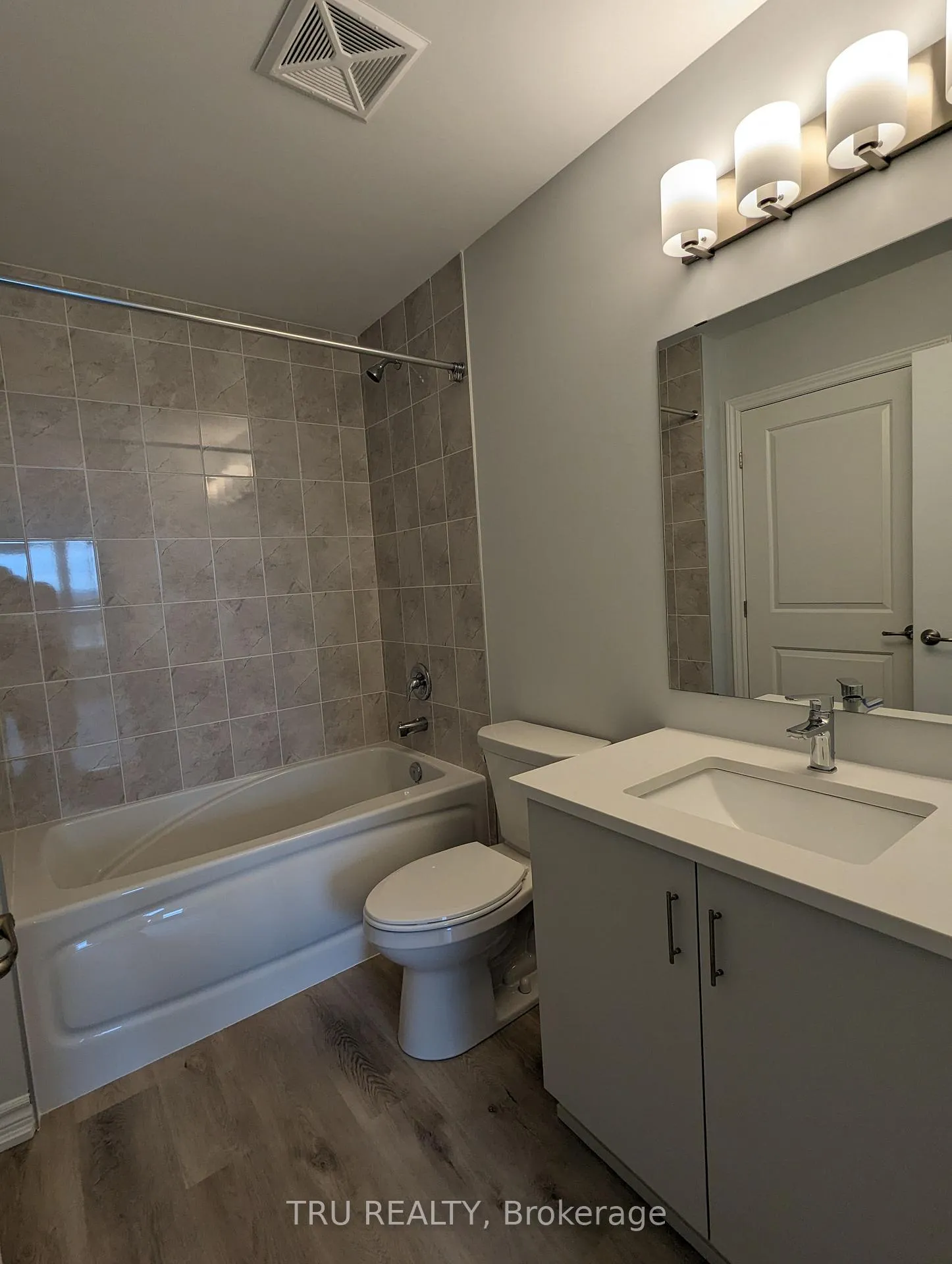 Photo 14 of Unit 417, 1350 Hemlock Road, Ottawa, CFB Rockcliffe and Area — HOMEH