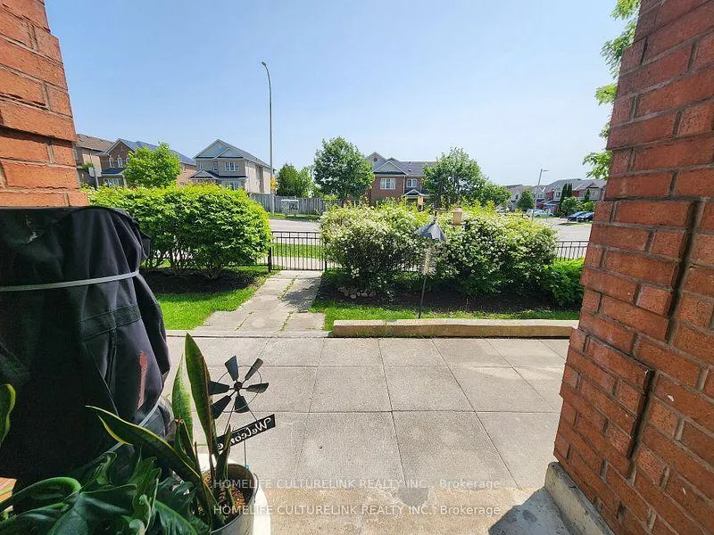Photo 22 of Unit 1, 84 Petra Way E, Whitby, Pringle Creek — HOMEH