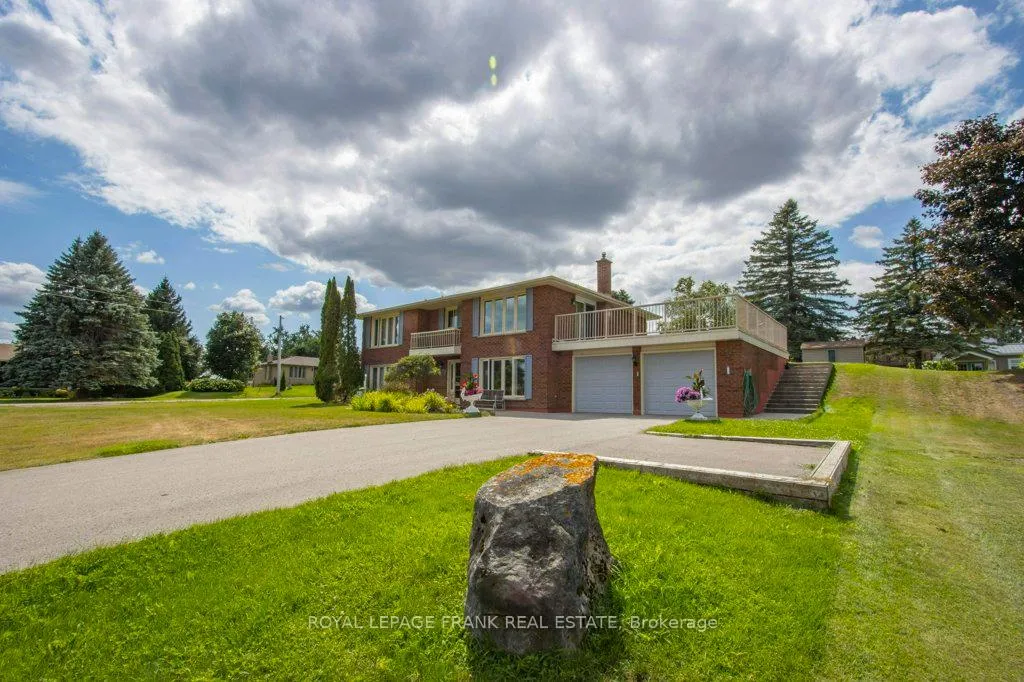 Photo 3 of 357 The Captains Corners, Kawartha Lakes, Verulam — HOMEH