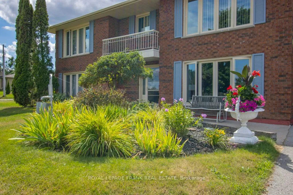 Photo 4 of 357 The Captains Corners, Kawartha Lakes, Verulam — HOMEH