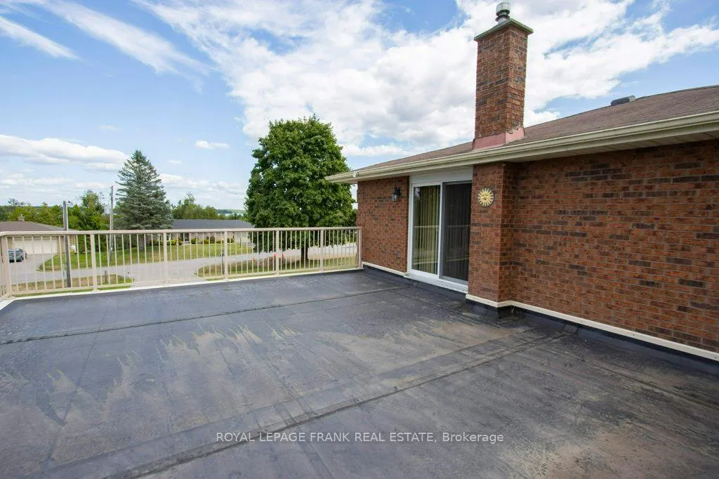 Photo 9 of 357 The Captains Corners, Kawartha Lakes, Verulam — HOMEH