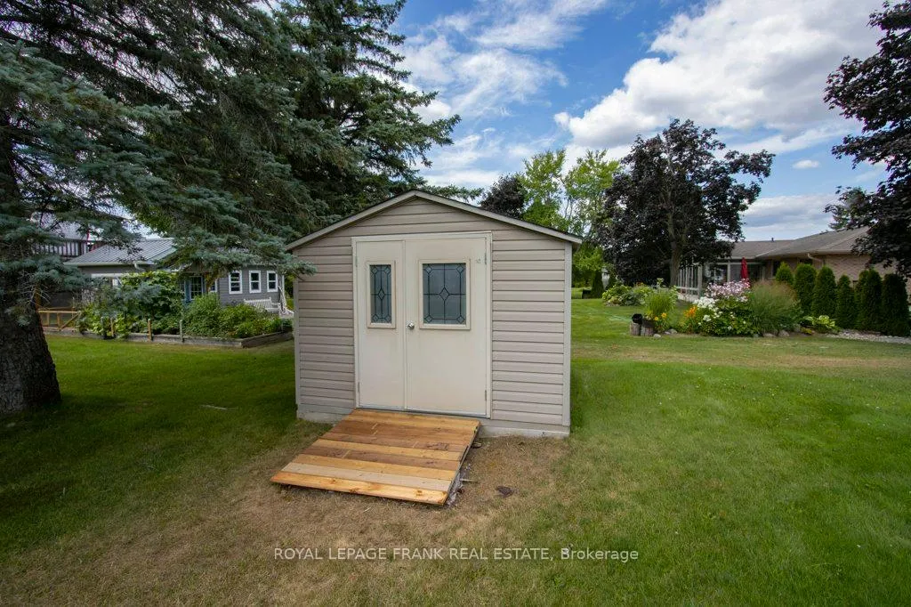 Photo 10 of 357 The Captains Corners, Kawartha Lakes, Verulam — HOMEH