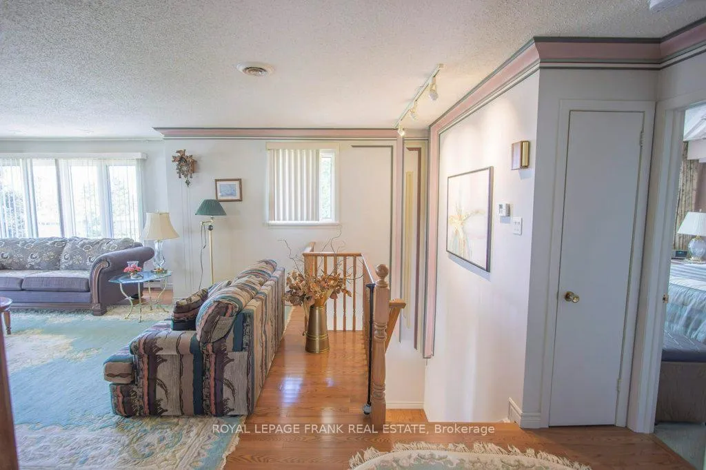 Photo 26 of 357 The Captains Corners, Kawartha Lakes, Verulam — HOMEH