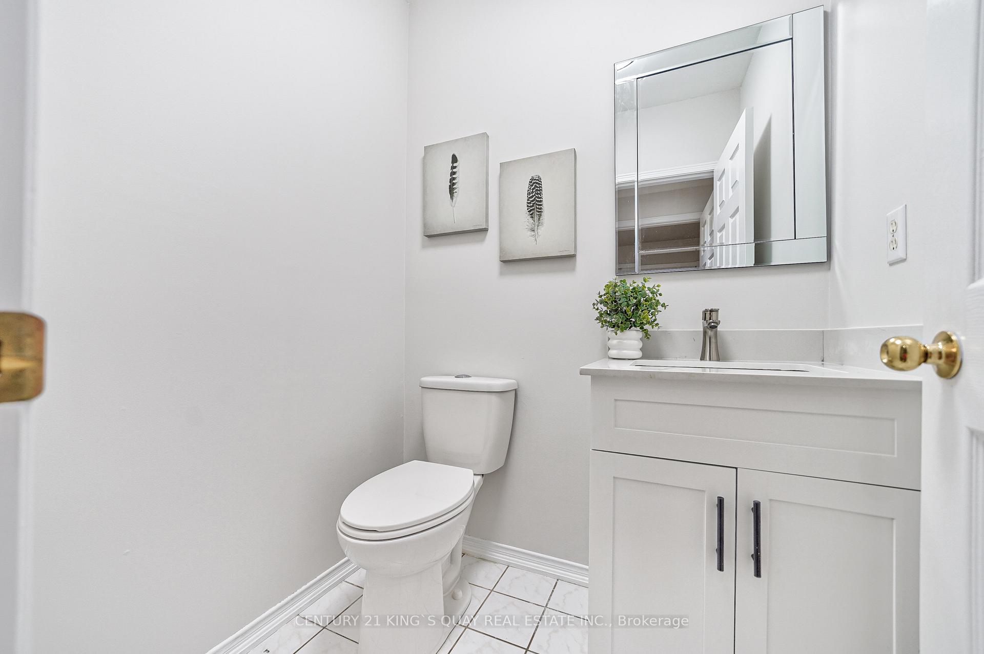 Photo 31 of 8 Hollidge Boulevard, Aurora, Bayview Wellington — HOMEH