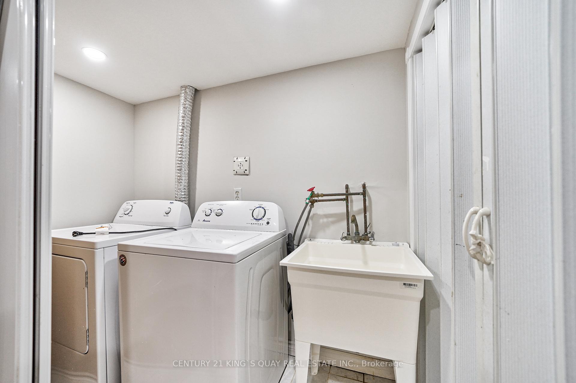 Photo 34 of 8 Hollidge Boulevard, Aurora, Bayview Wellington — HOMEH