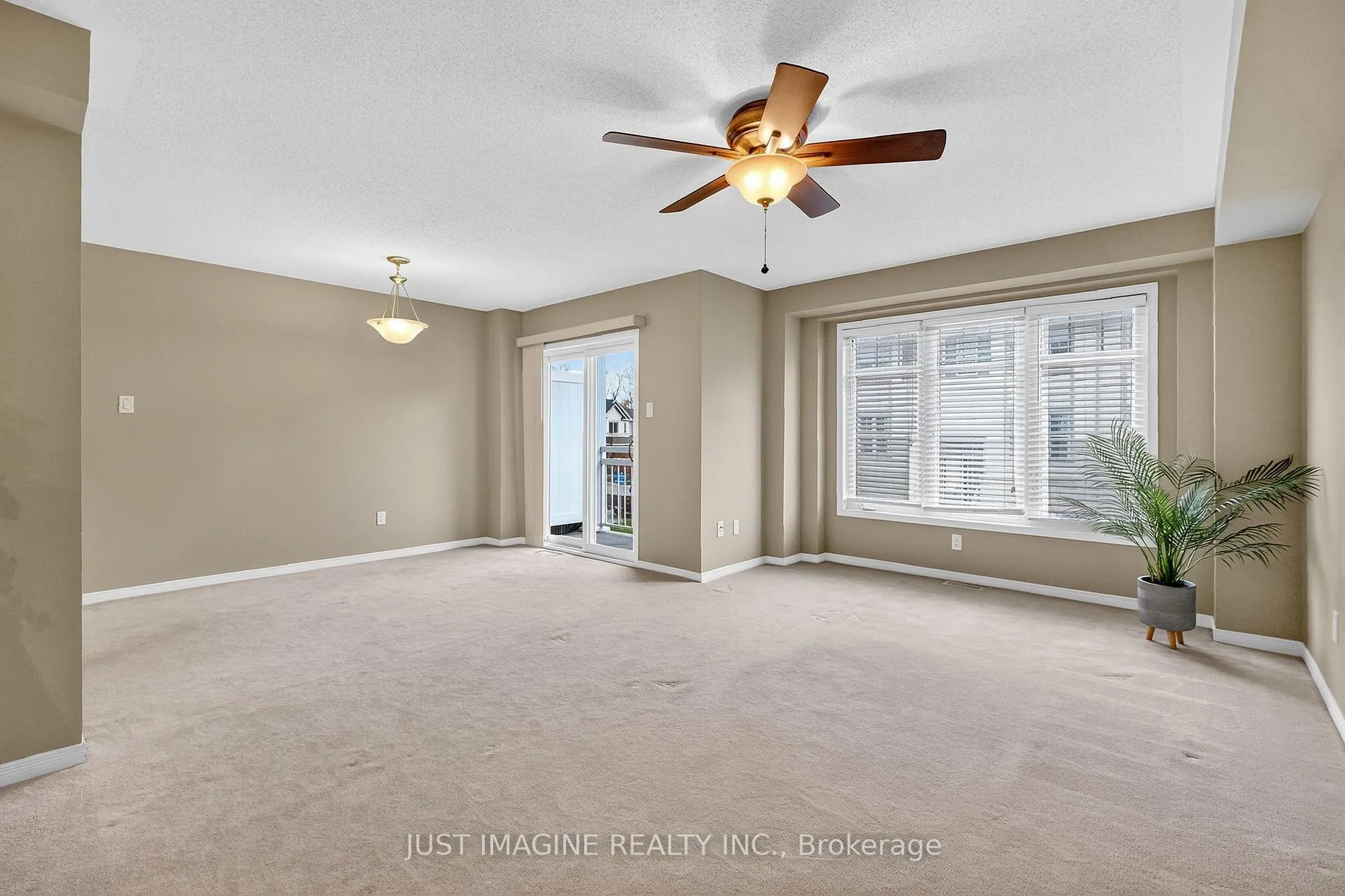 Photo 22 of 105 Caithness Private, Ottawa, Mer Bleue/Bradley Estates/Anderson Park — HOMEH