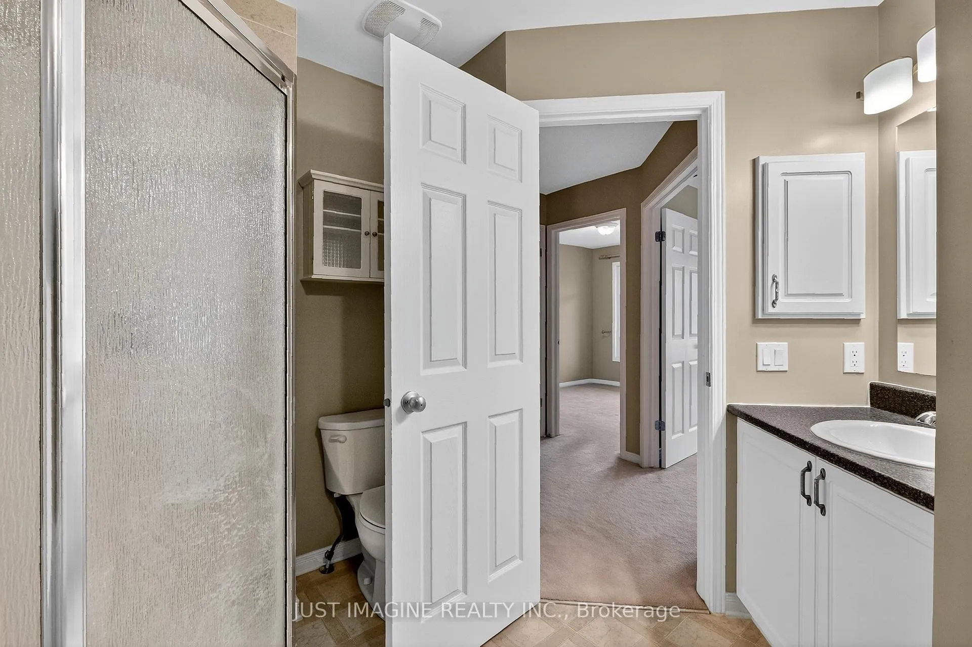 Photo 36 of 105 Caithness Private, Ottawa, Mer Bleue/Bradley Estates/Anderson Park — HOMEH