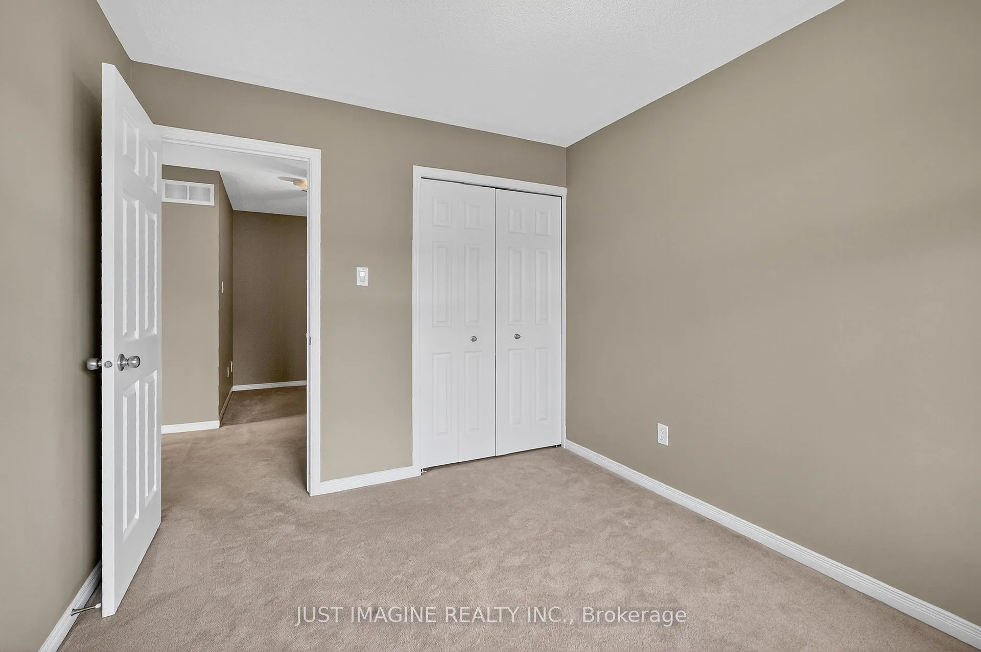 Photo 39 of 105 Caithness Private, Ottawa, Mer Bleue/Bradley Estates/Anderson Park — HOMEH