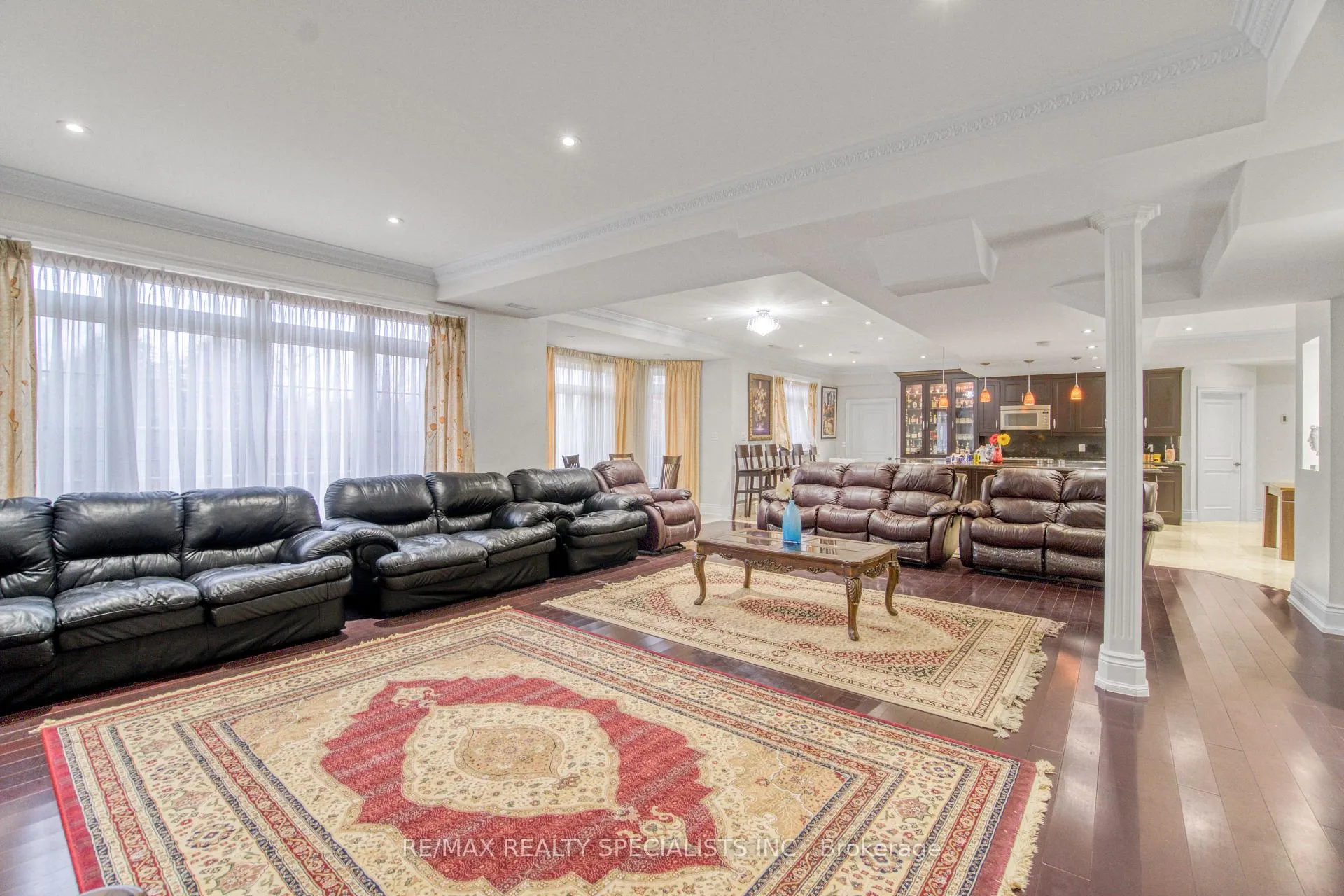Photo 30 of 165 Grand Vallore Crescent, Vaughan, Vellore Village — HOMEH