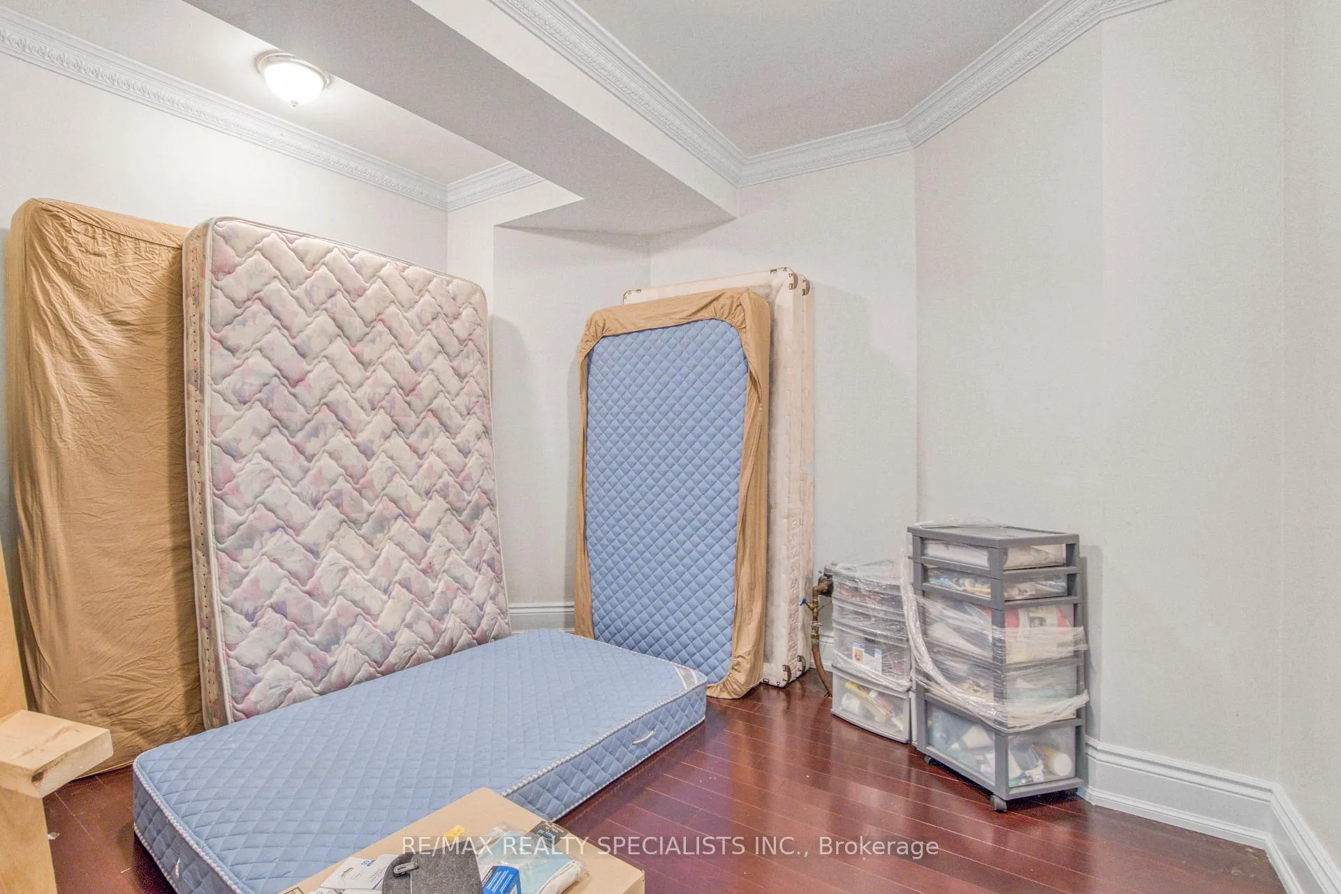 Photo 31 of 165 Grand Vallore Crescent, Vaughan, Vellore Village — HOMEH