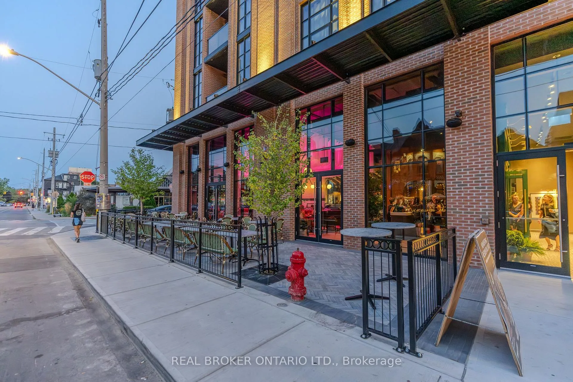 Photo 9 of Unit 706, 24 Augusta Street, Hamilton, Corktown — HOMEH