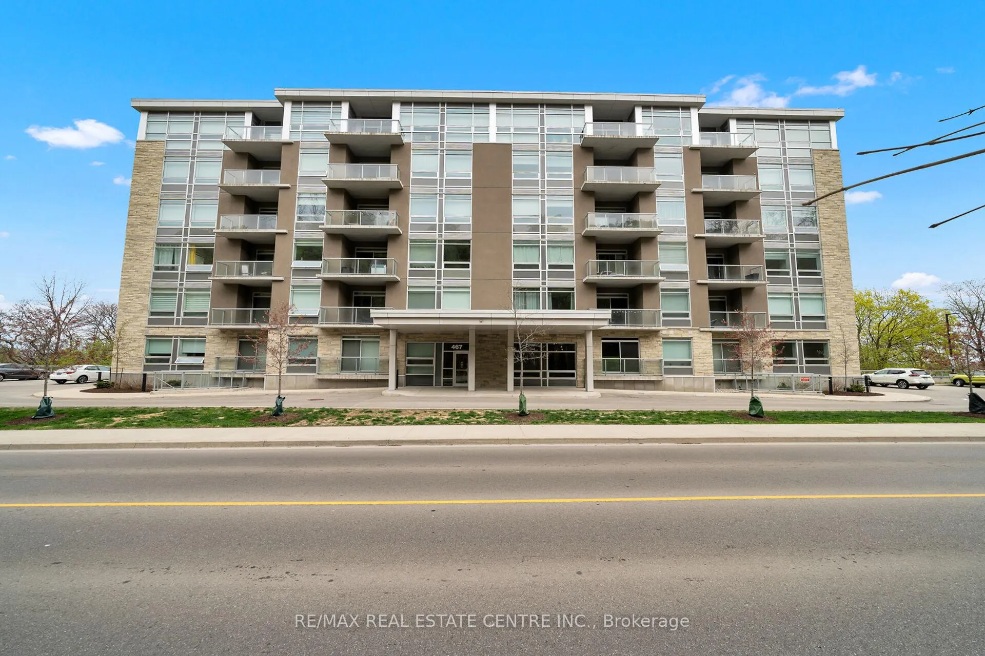 Photo 2 of Unit 305, 467 Charlton Avenue E, Hamilton, Stinson — HOMEH